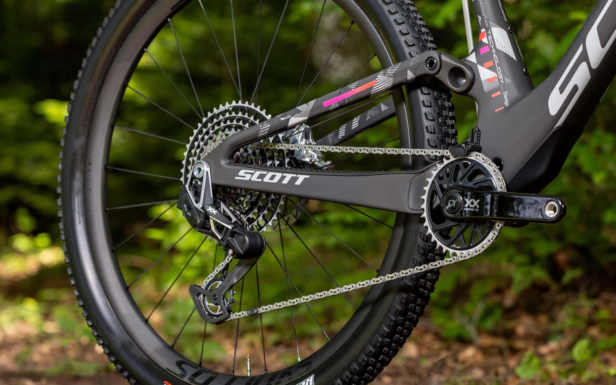 https://www.vojomag.com/app/uploads/2024/06/SPARK RC WC EVO SCOTT 2024 PHOTO BY MICHAELRIEHLE 15 2048x1366.jpg