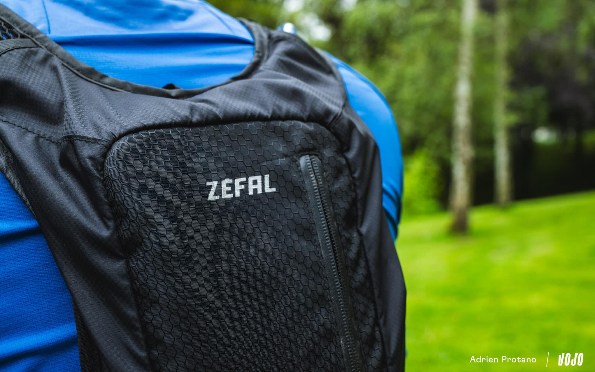 https://www.vojomag.com/app/uploads/2024/06/Zefal Z Hydro sac hydratation 2024 Test Vojo A.Protano 20 1 8 2048x1280.jpg