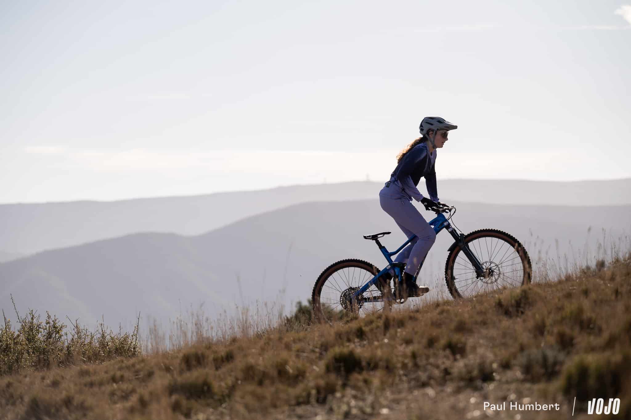 https://www.vojomag.com/app/uploads/2024/06/isabeau courdurier lily plancart lapierre zipp gravity 2024 vojo paul humbert 18.jpg