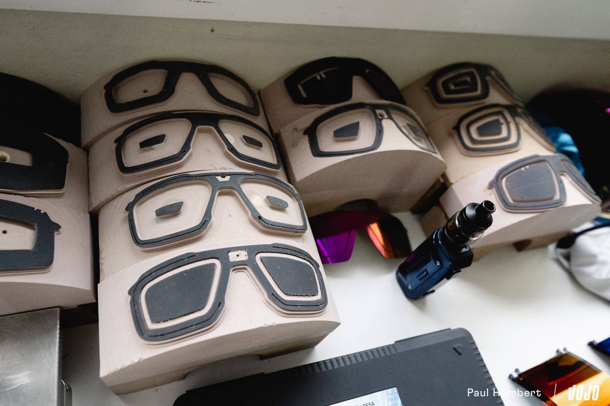 https://www.vojomag.com/app/uploads/2024/06/lunette sport vue correction julbo photochromique fury edge density 2024 vojo paul humbert 125.jpg