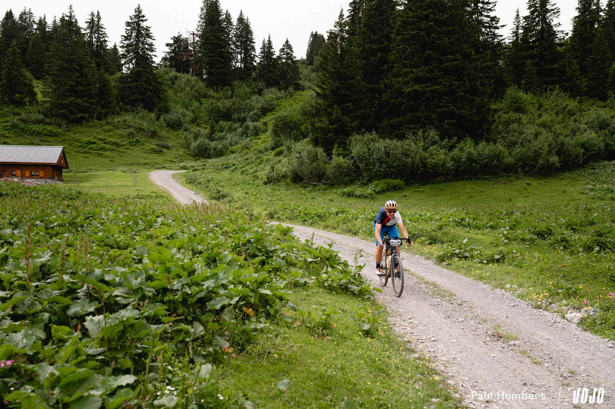 https://www.vojomag.com/app/uploads/2024/06/pass portes du soleil chatel gravel 2024 vojo paul humbert 9.jpg