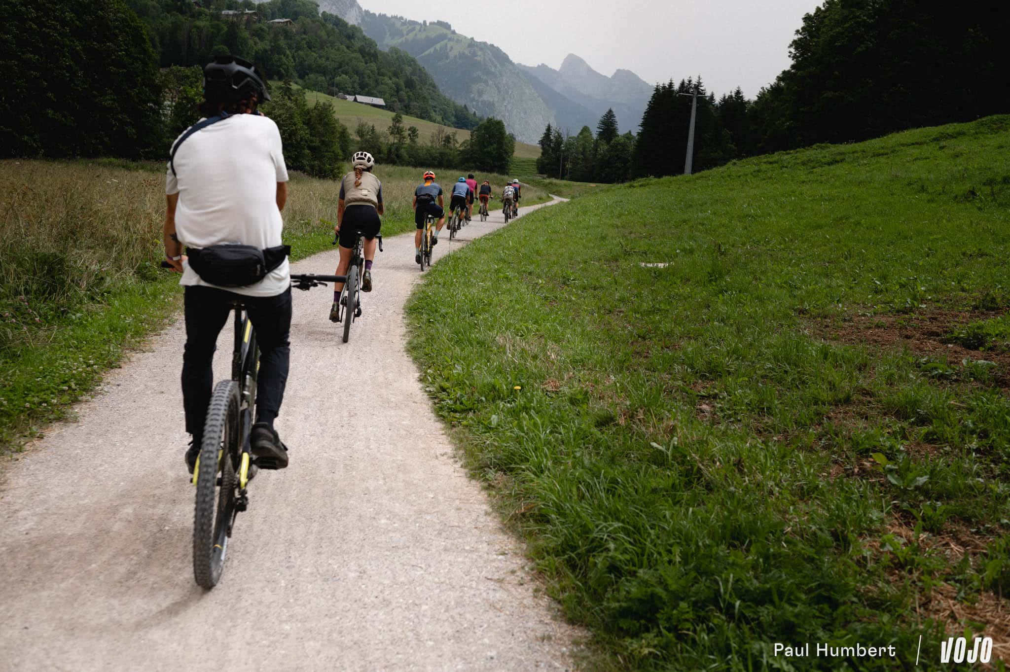 https://www.vojomag.com/app/uploads/2024/06/pass portes du soleil chatel gravel 2024 vojo paul humbert 30.jpg