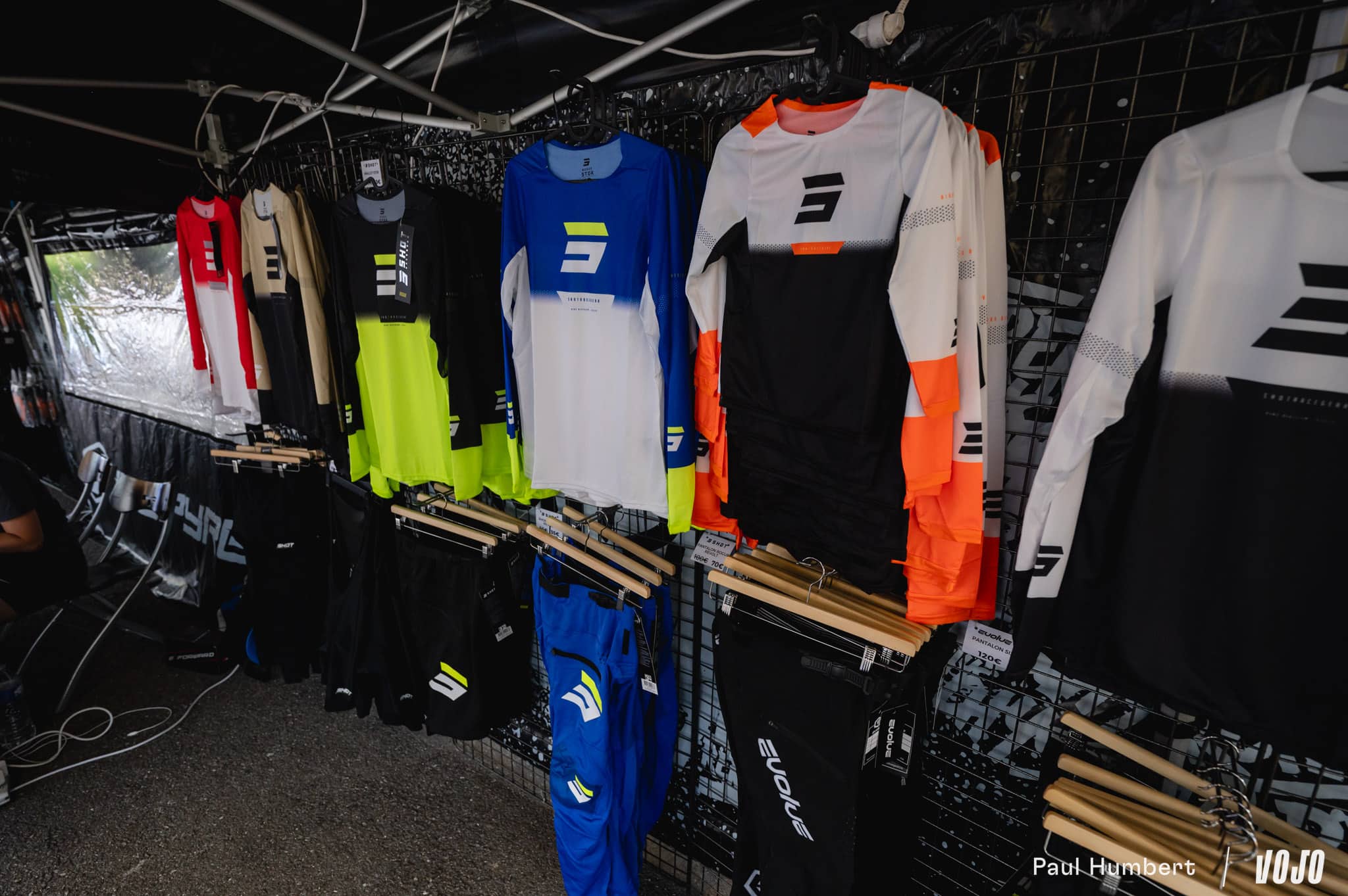 https://www.vojomag.com/app/uploads/2024/06/pass portes du soleil chatel salon 2024 vojo paul humbert 104.jpg