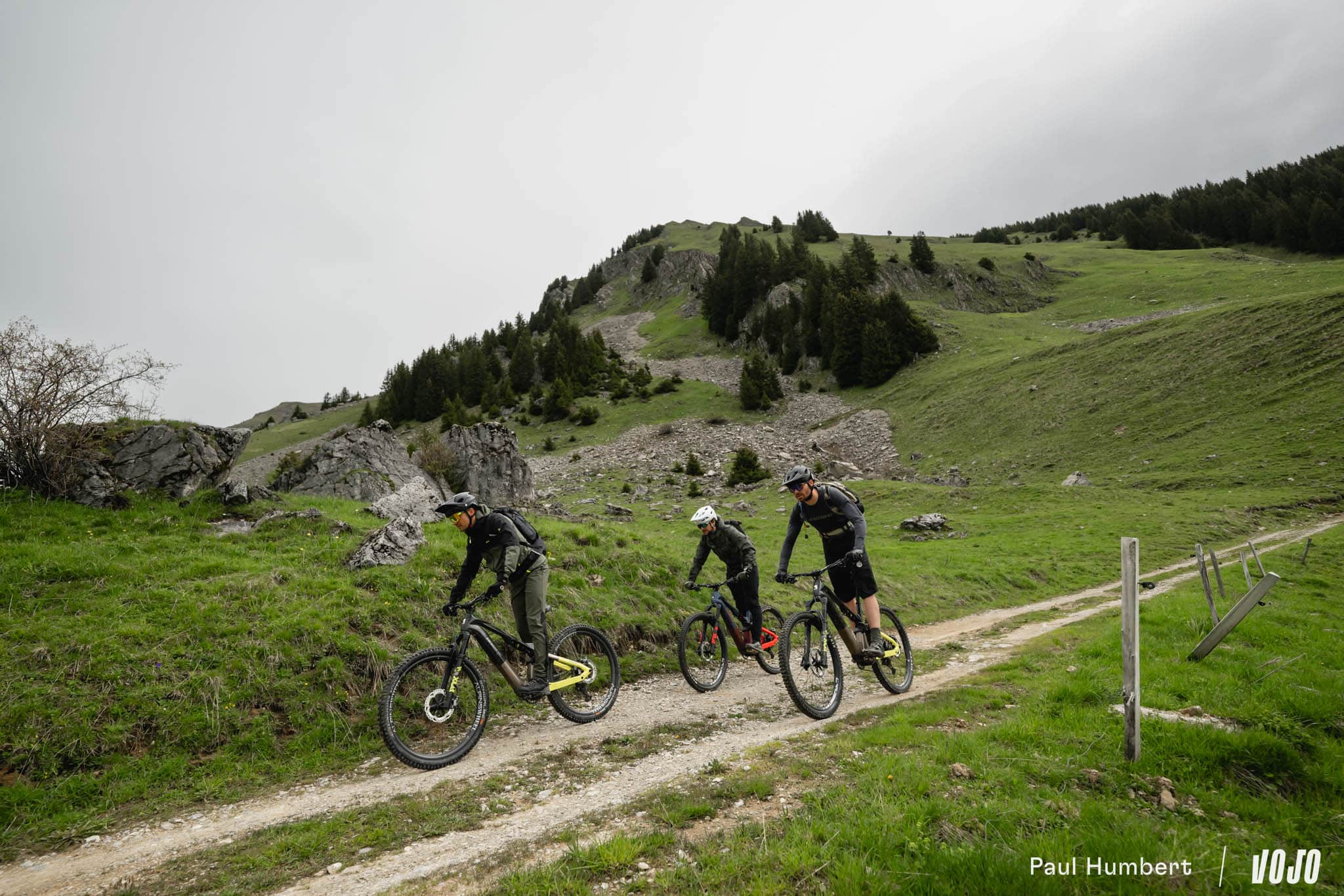 https://www.vojomag.com/app/uploads/2024/06/pass portes passportes vttae ebike reco chatel 2024 vojo paul humbert 9 1.jpg