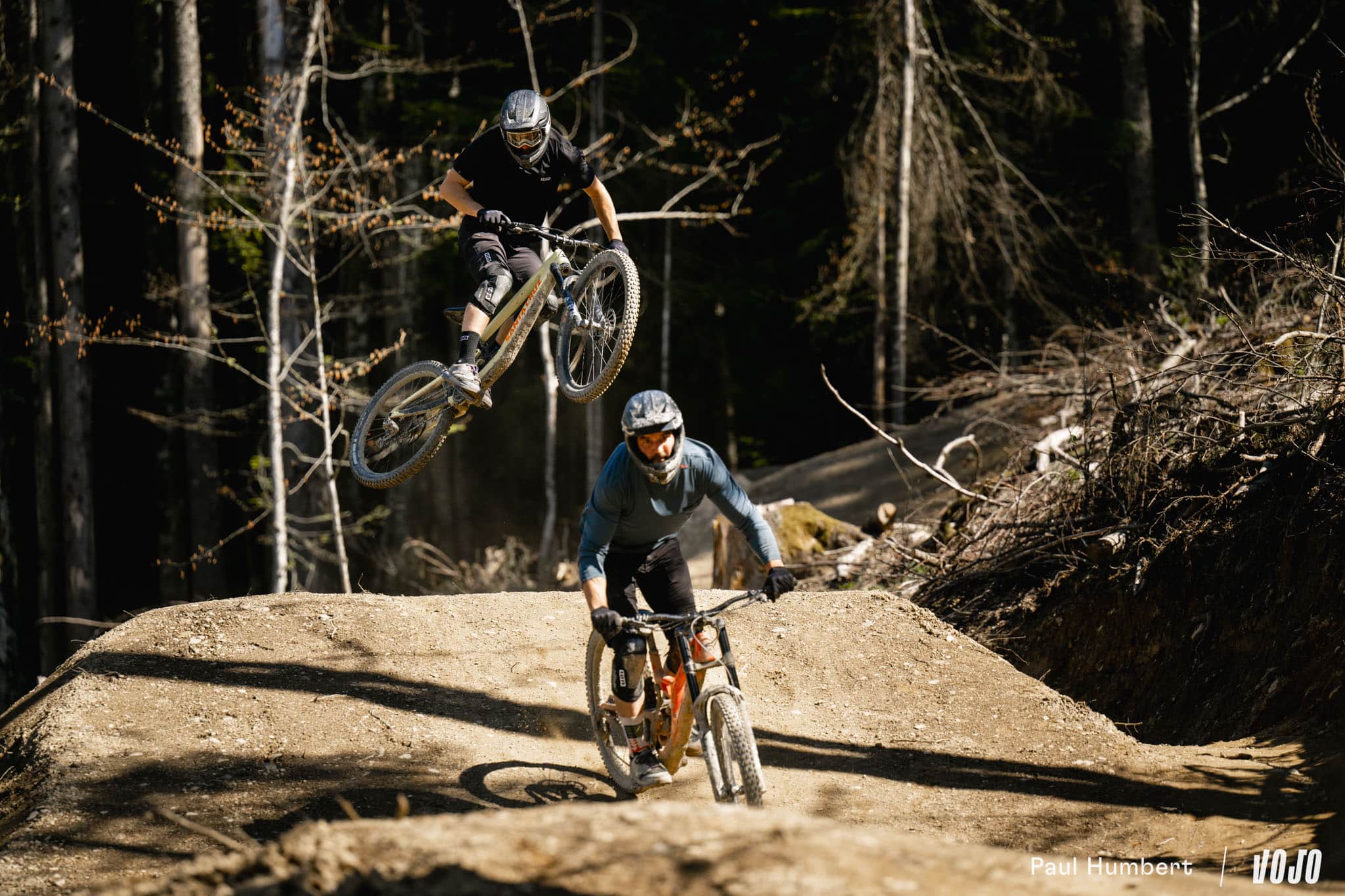 https://www.vojomag.com/app/uploads/2024/07/bike patrol morzine pleney shaper bike park 2024 vojo paul humbert 50.jpg