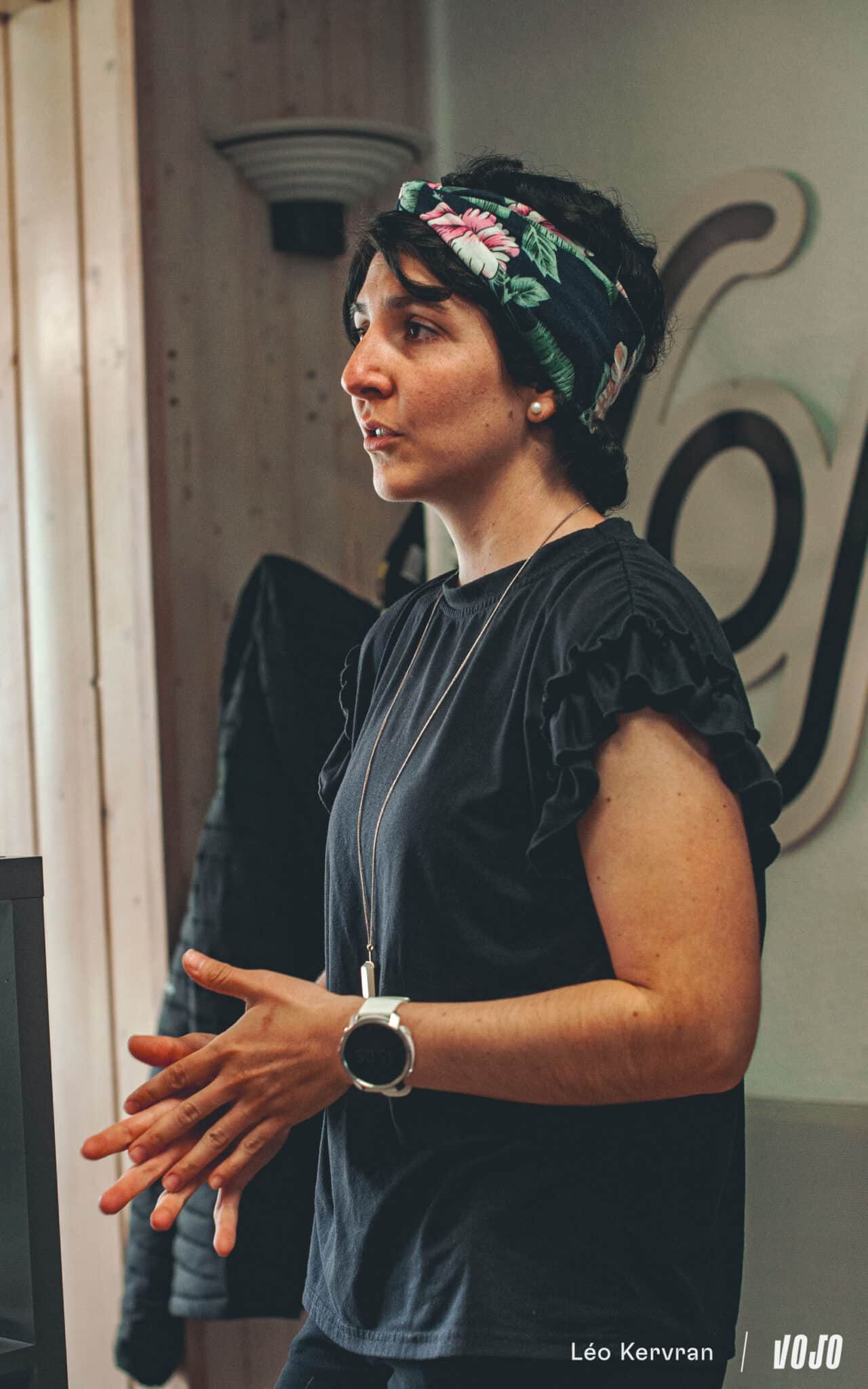 https://www.vojomag.com/app/uploads/2024/07/interview mariana salazar 2024 vojo leo kervran 5 1280x2048.jpg
