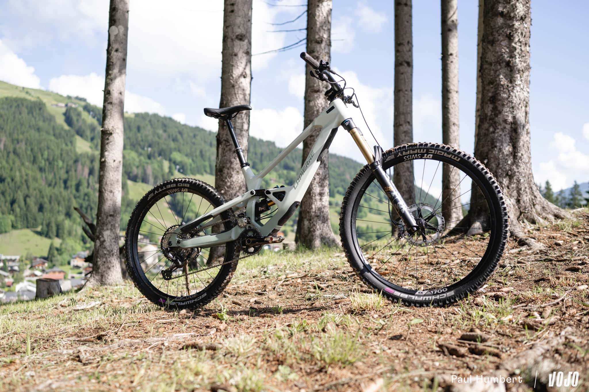 https://www.vojomag.com/app/uploads/2024/07/lapierre spicy test 2024 vojo paul humbert 2.jpg