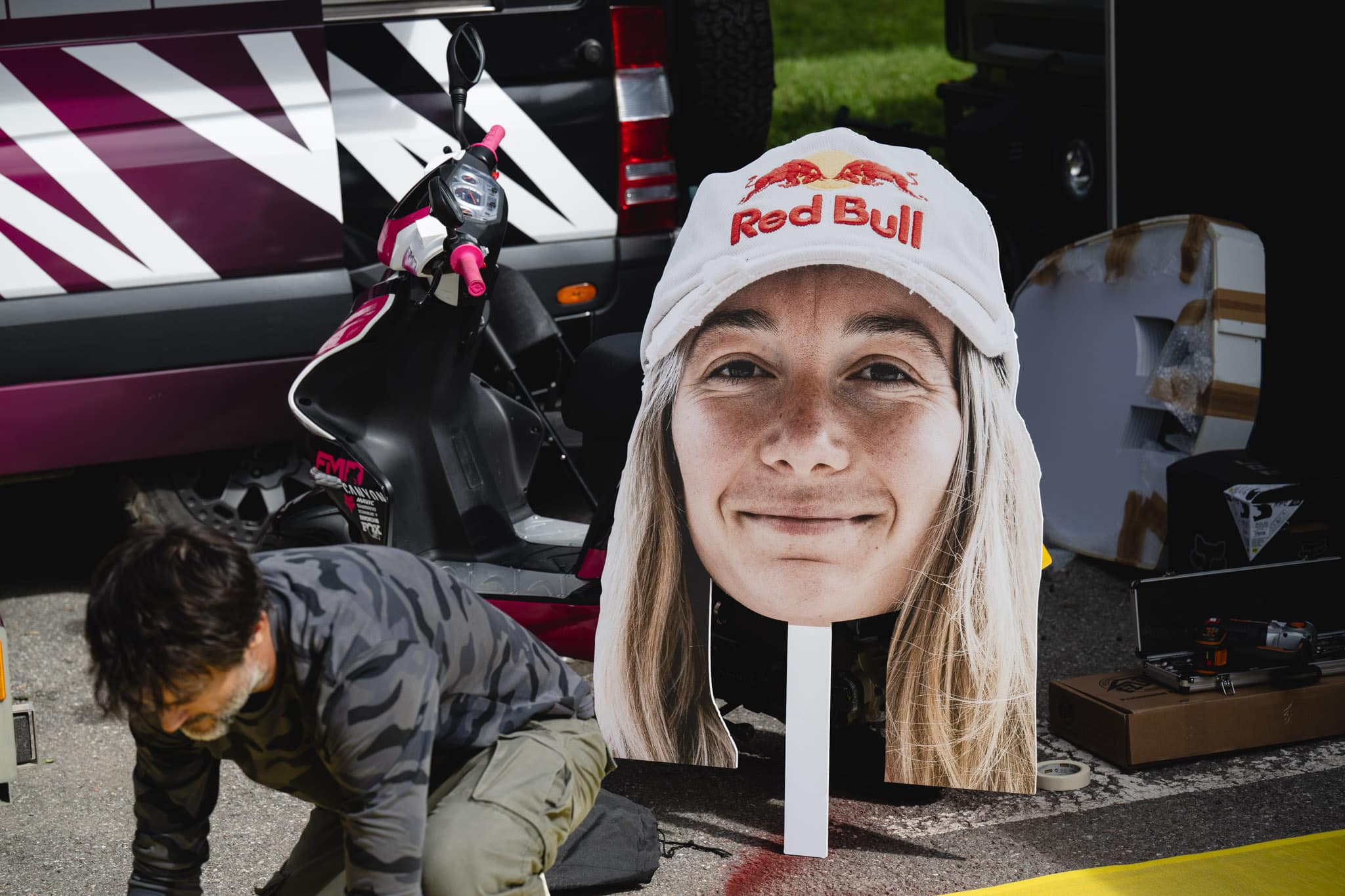 https://www.vojomag.com/app/uploads/2024/07/paddock coupe monde xc dh les gets 2024 vojo paul humbert 45.jpg