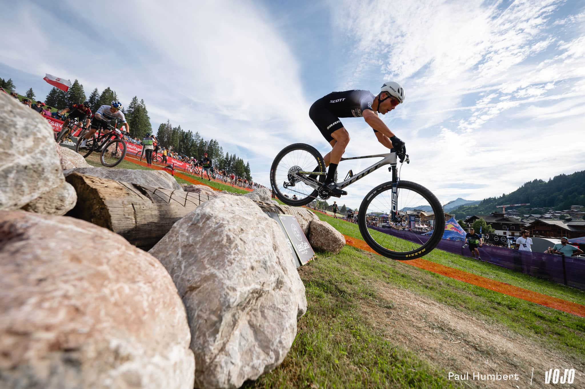 https://www.vojomag.com/app/uploads/2024/07/xcc les gets hommes xc 2024 vojo paul humbert 14.jpg