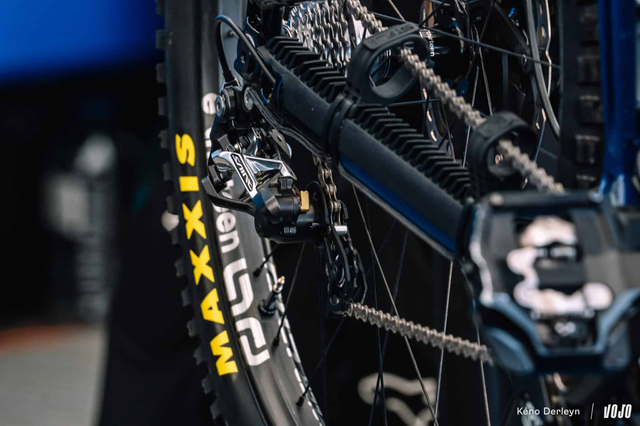 https://www.vojomag.com/app/uploads/2024/08/bike check vtt dh vallnord andorre championnat monde vojo paul humbert 25.jpg