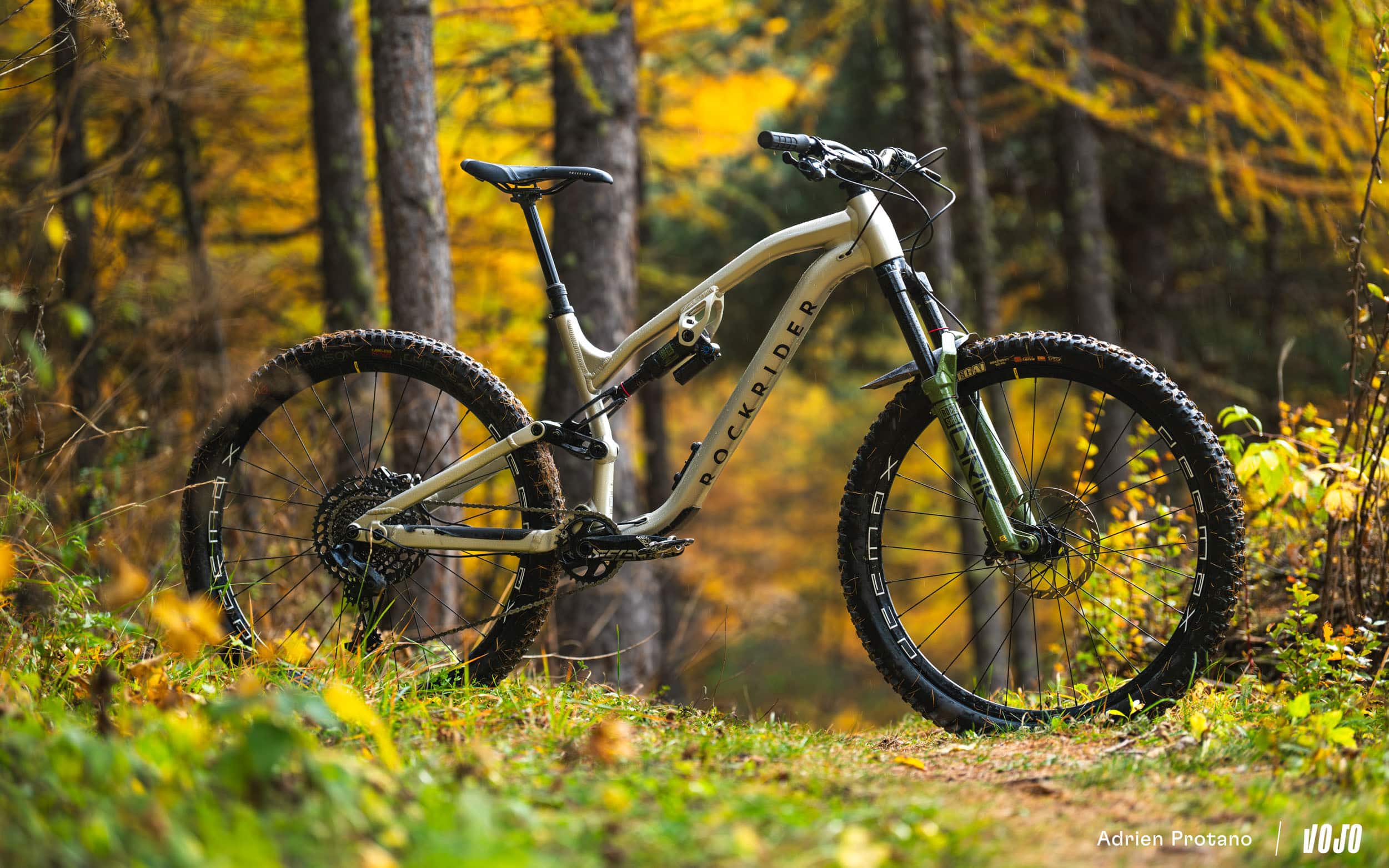 https://www.vojomag.com/app/uploads/2024/12/Rockrider Feel 700 2025 Test Avis Vojo A.Protano 1.jpg