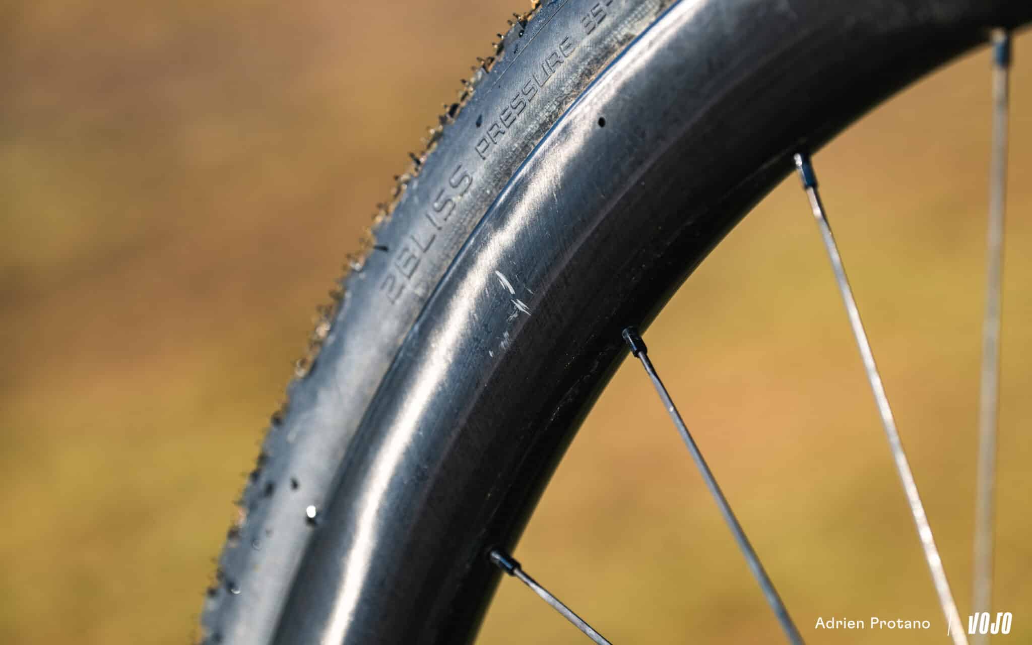 https://www.vojomag.com/app/uploads/2025/02/Roues Duke Gravel 2025 Avis Test Vojo A.Protano 11 2048x1280.jpg