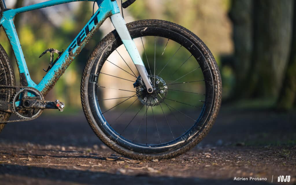 Test | Roues gravel Duke Baccara WRX Aero 42 SLR2 : une autre vision de l’aéro