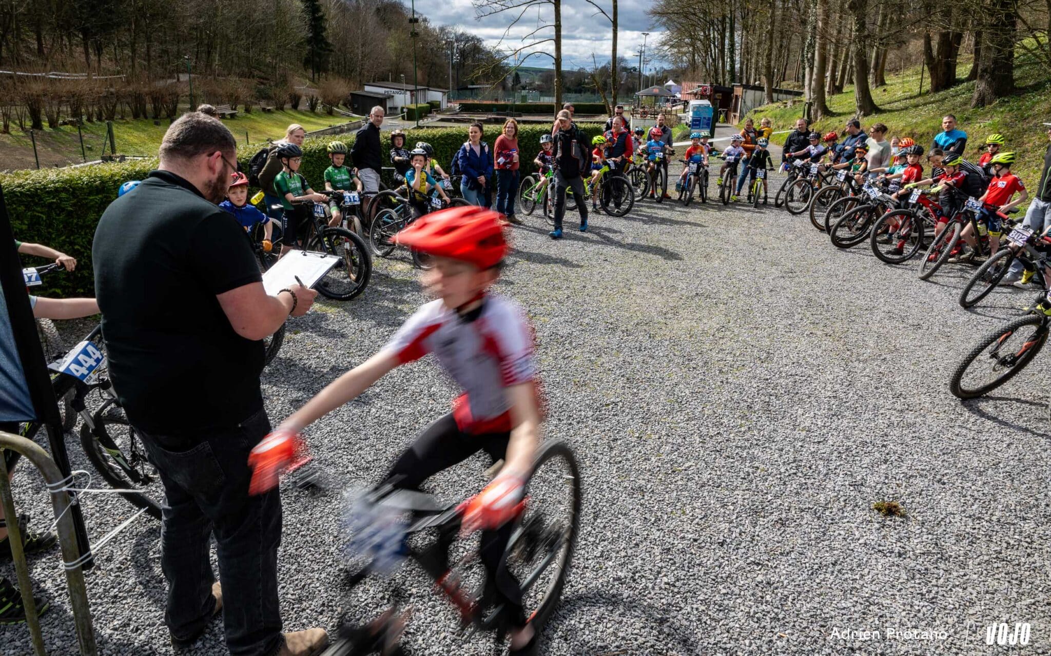 https://www.vojomag.com/app/uploads/2025/03/BH Kids Challenge Sprimont 2025 Vojo test Avis 2 Vojo A.Protano 1 23 2048x1280.jpg