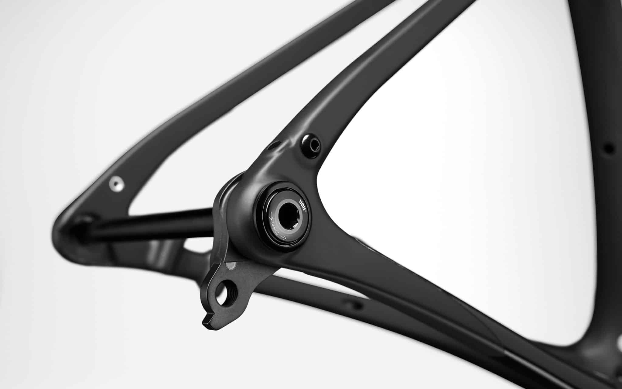 https://www.vojomag.com/app/uploads/2025/03/C25 Topstone Carbon Tech 22 2048x1280.jpg