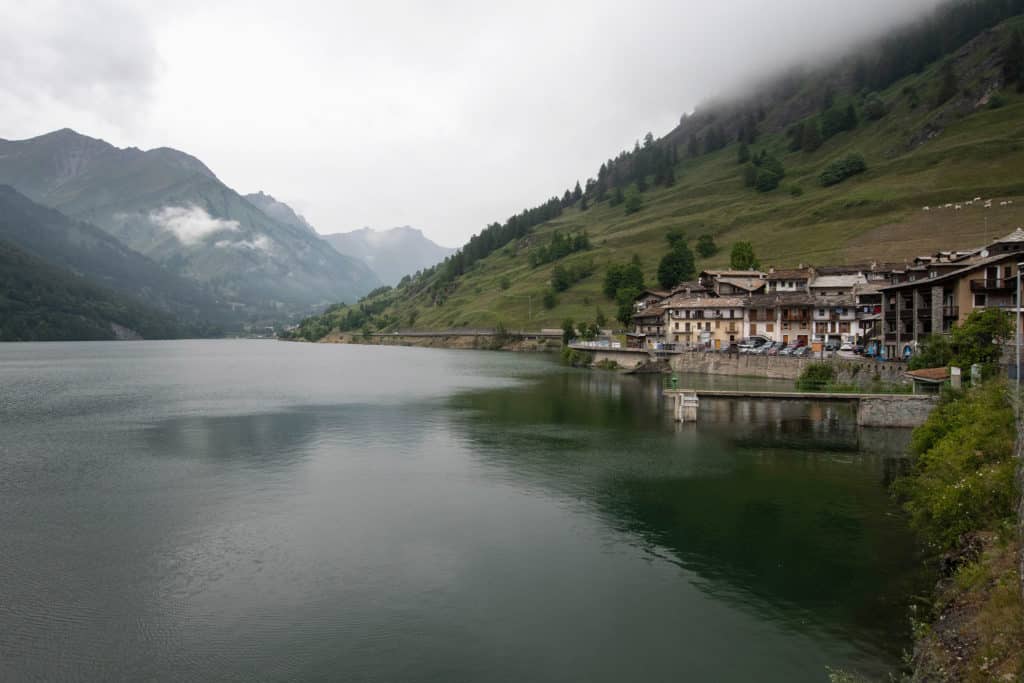 https://www.vojomag.com/app/uploads/2025/03/Val Maira lac Castello 2 1024x683 1.jpg
