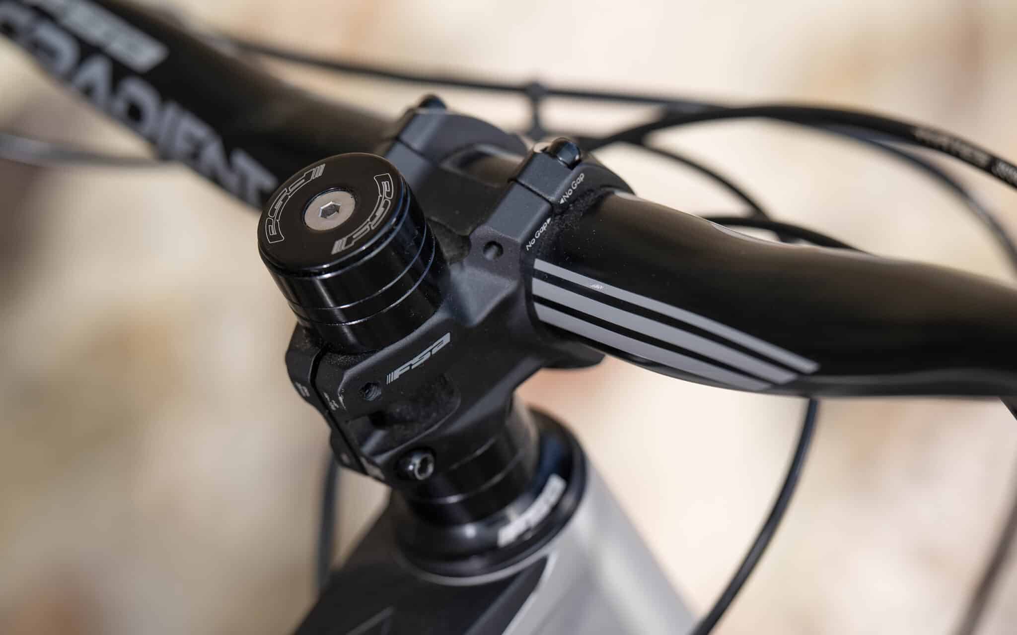https://www.vojomag.com/app/uploads/2025/04/FSA Gradient cintre 4 2048x1280.jpg