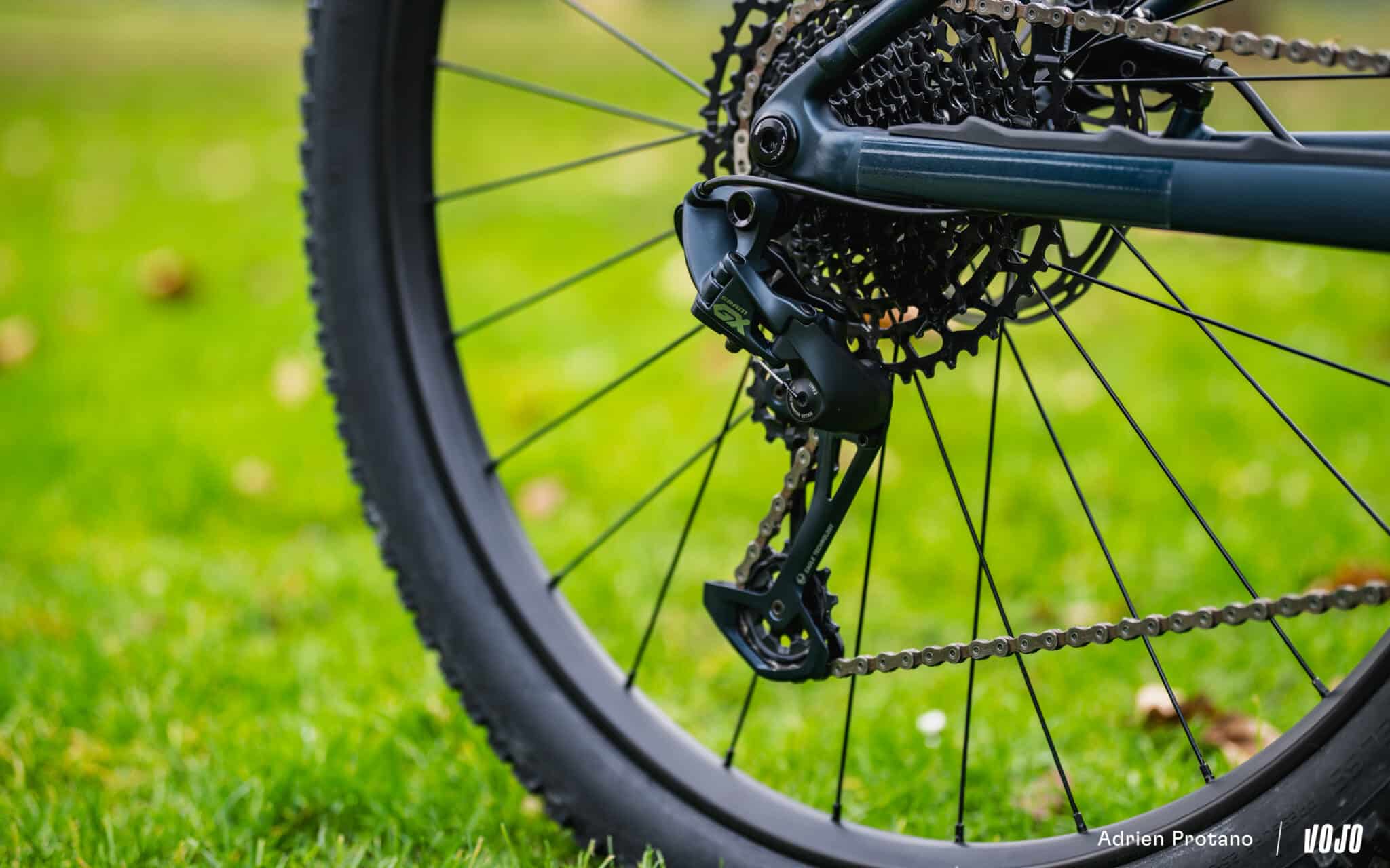 https://www.vojomag.com/app/uploads/2025/04/Specialized Chisel nouveautes VTTAE Avis Vojo A.Protano 94 2048x1280.jpg