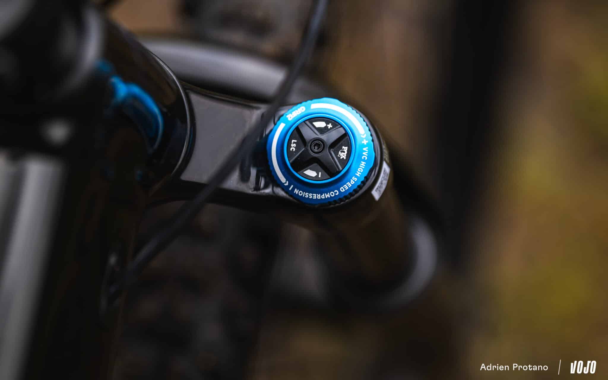 https://www.vojomag.com/app/uploads/2025/04/Specialized Chisel nouveautes VTTAE Avis Vojo A.Protano 22 2048x1280.jpg