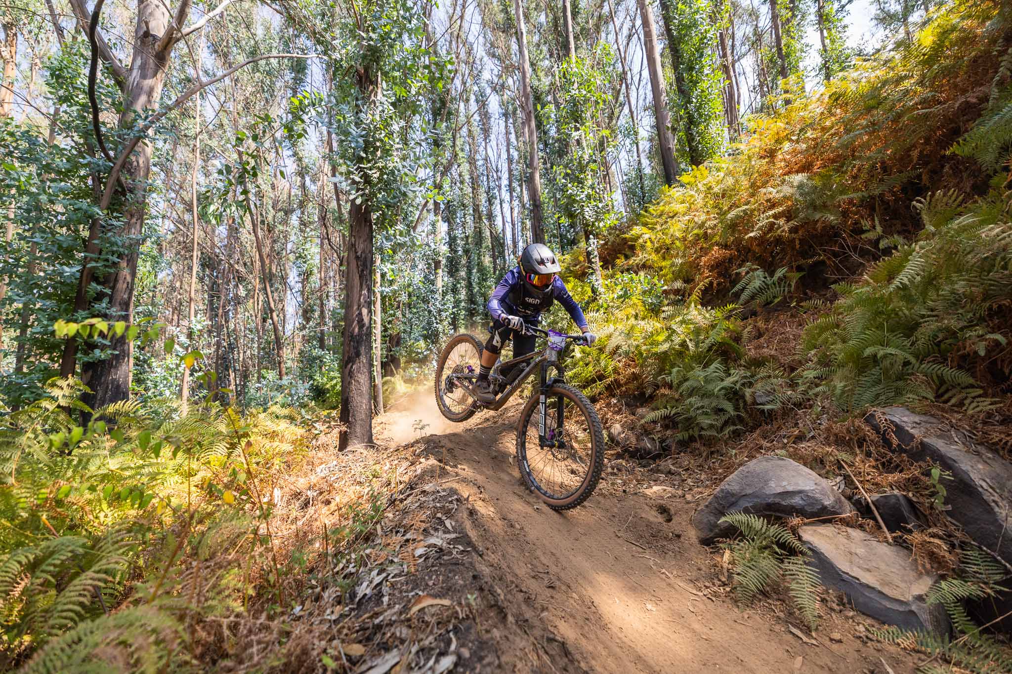 https://www.vojomag.com/app/uploads/2025/04/podcast morgane jonnier rossignol podcast vtt lunch ride 2025 vojo paul humbert 20.jpg