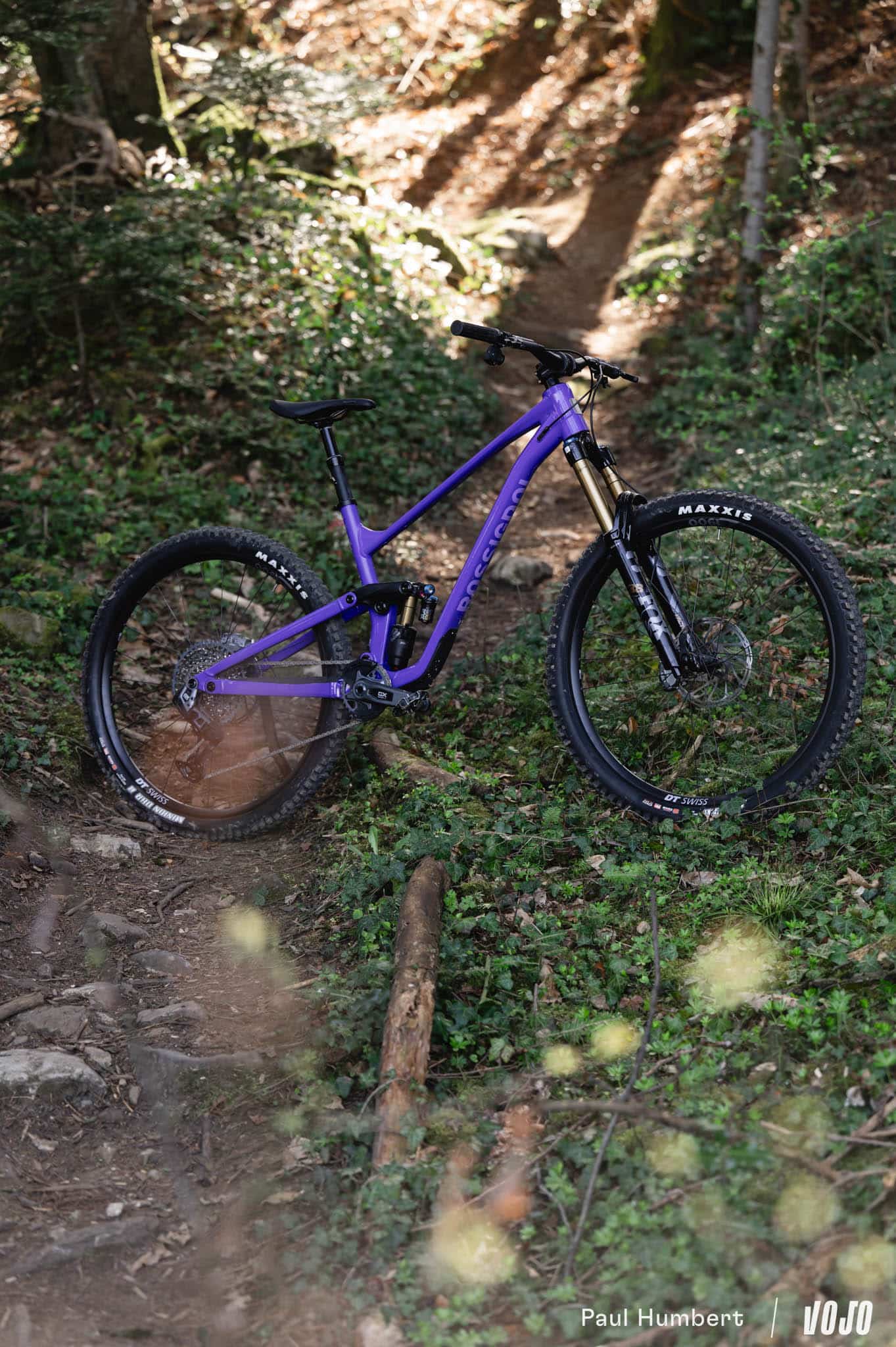 https://www.vojomag.com/app/uploads/2025/04/rossignol heretic test avis france grenoble vtt 2025 vojo paul humbert 2.jpg