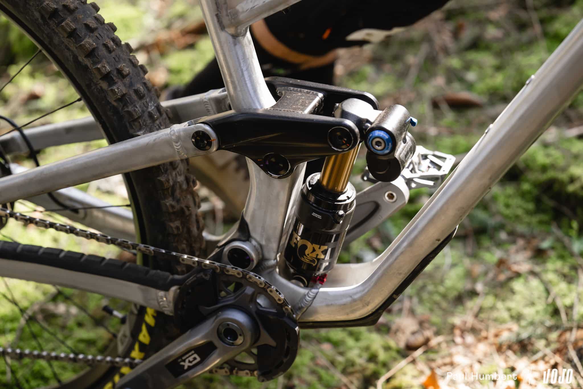 https://www.vojomag.com/app/uploads/2025/04/rossignol heretic test avis france grenoble vtt 2025 vojo paul humbert 44.jpg