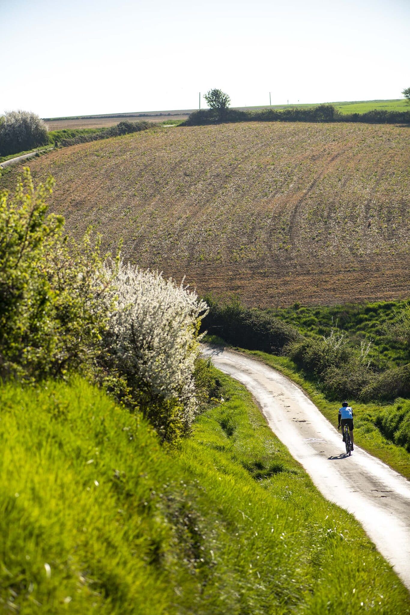 https://www.vojomag.com/app/uploads/2025/05/Cote Opale Gravel. Route 1366x2048.jpg