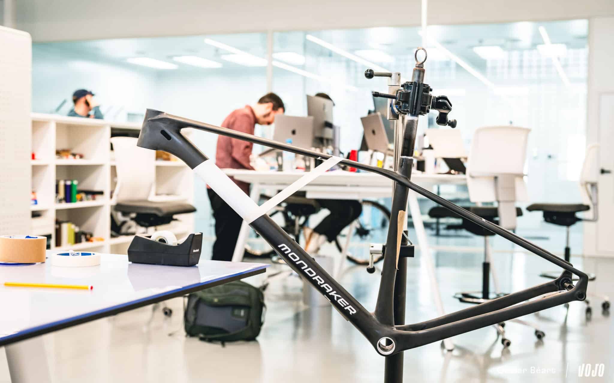https://www.vojomag.com/app/uploads/2025/05/Mondraker Visit Espagne HQ Valence Design - Copyright Olivier Beart Vojo Magazine 41 2048x1280.jpg