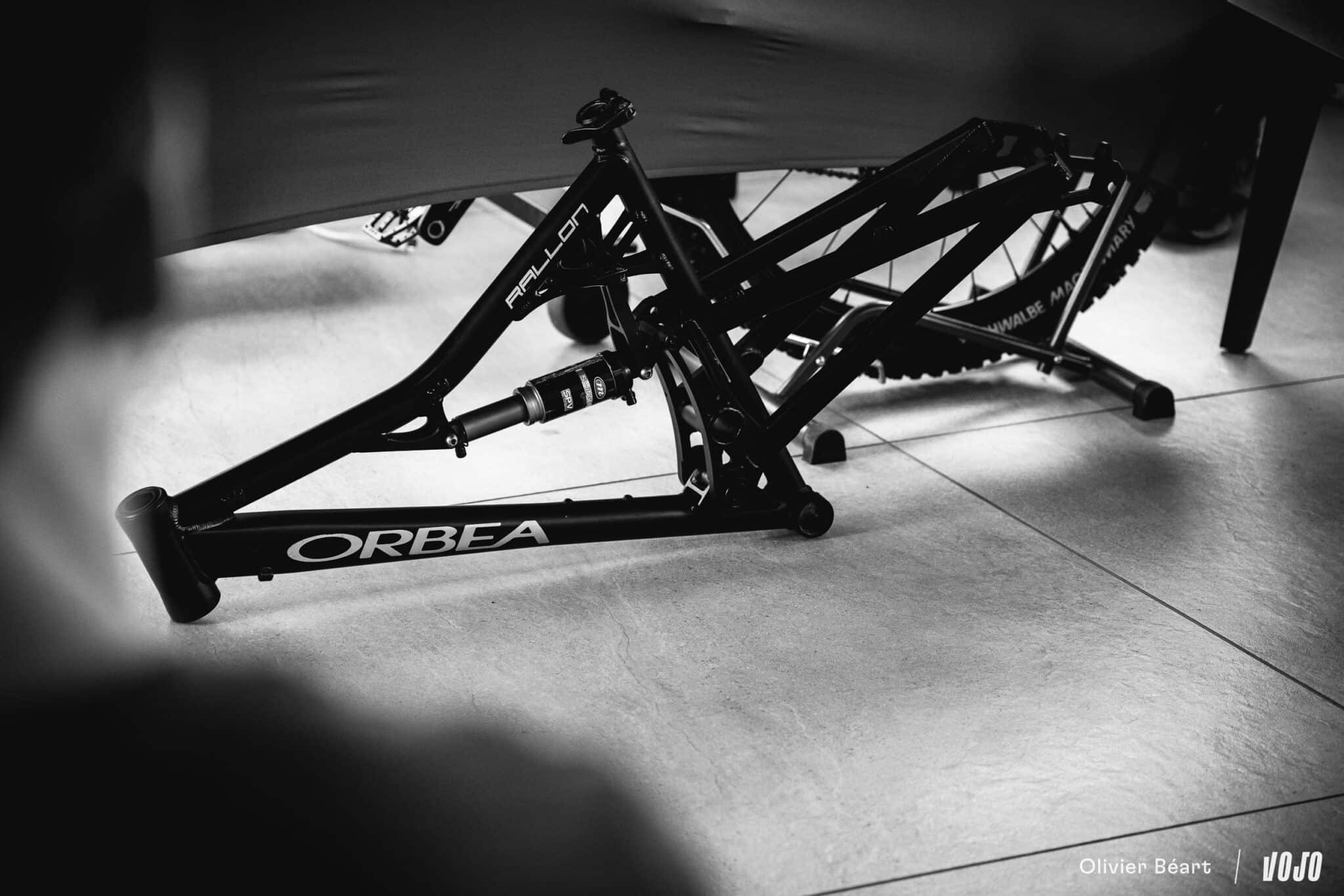 https://www.vojomag.com/app/uploads/2025/05/Orbea Rallon Martin Maes Gilles Franck - Copyright Olivier Beart Vojo Magazine 10 2048x1366.jpg
