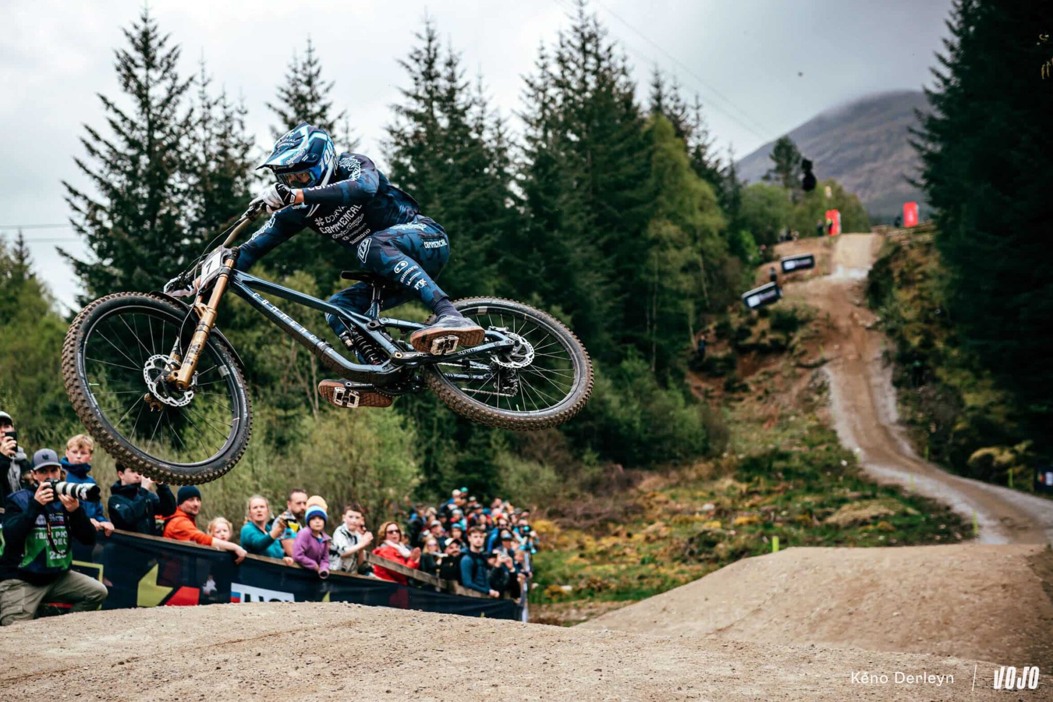 https://www.vojomag.com/app/uploads/2025/05/dh les gets finale pierron farina 2024 vojo paul humbert 94.jpg