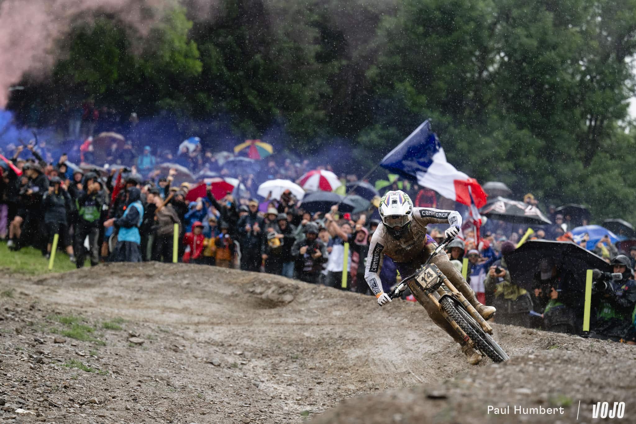 https://www.vojomag.com/app/uploads/2025/05/dh les gets finale pierron farina 2024 vojo paul humbert 94.jpg
