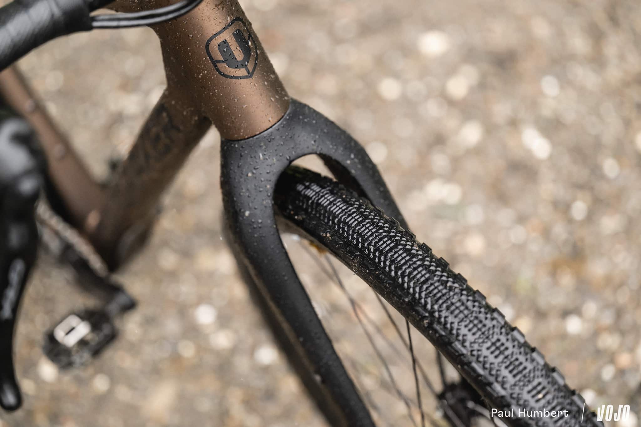 https://www.vojomag.com/app/uploads/2025/05/mondraker arid alu gravel 2025 vojo paul humbert 22.jpg