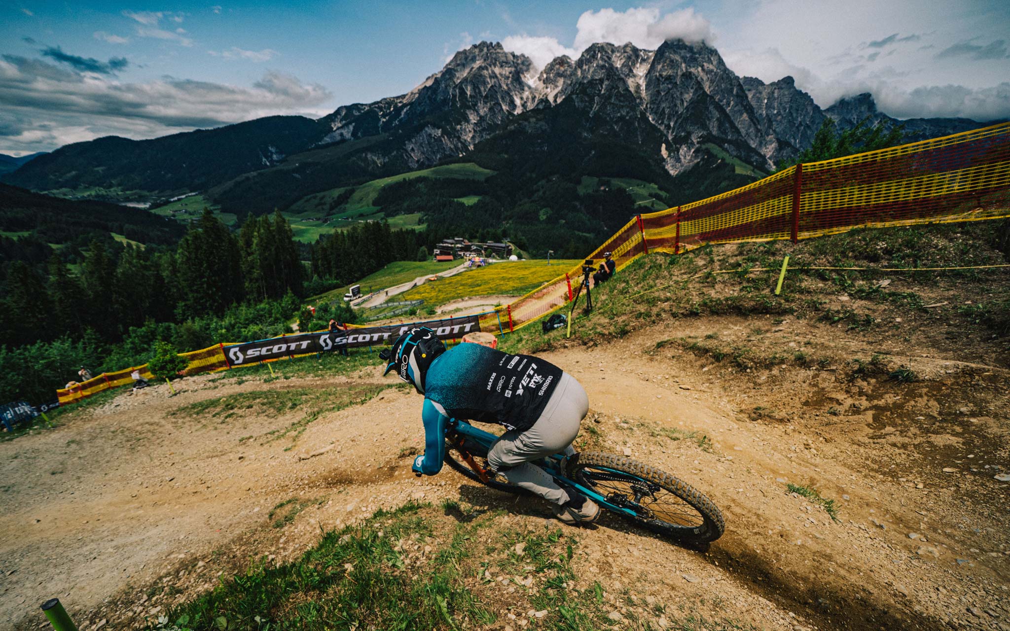 https://www.vojomag.com/app/uploads/2025/06/DH World Cup 2025 Leogang 1.jpg