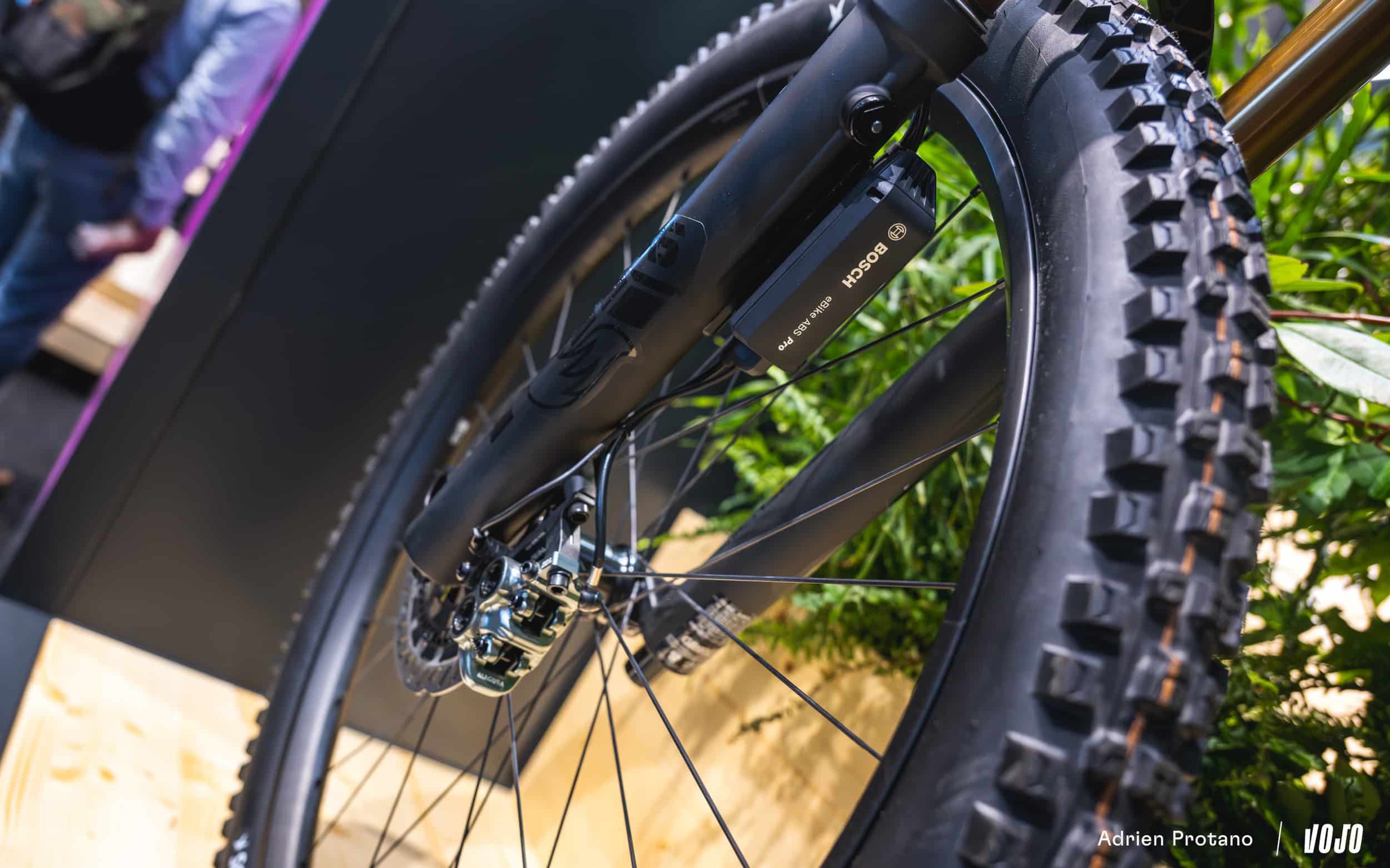 https://www.vojomag.com/app/uploads/2025/06/Eurobike 2025 Avis Test Comparaison Vojo A.Protano 1 2.jpg