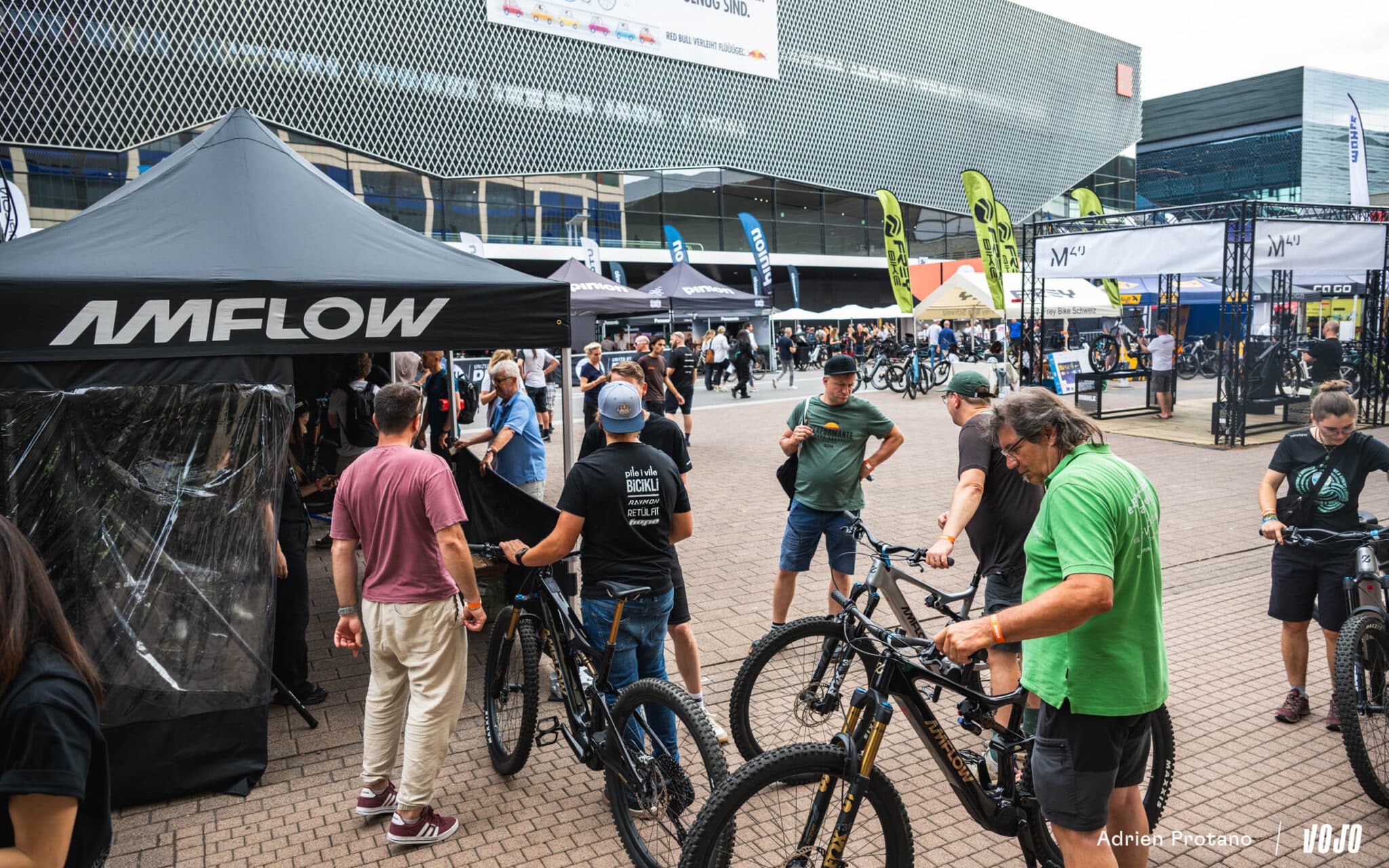 https://www.vojomag.com/app/uploads/2025/06/Eurobike 2025 Avis Test Comparaison Vojo A.Protano 1 27 2048x1280.jpg