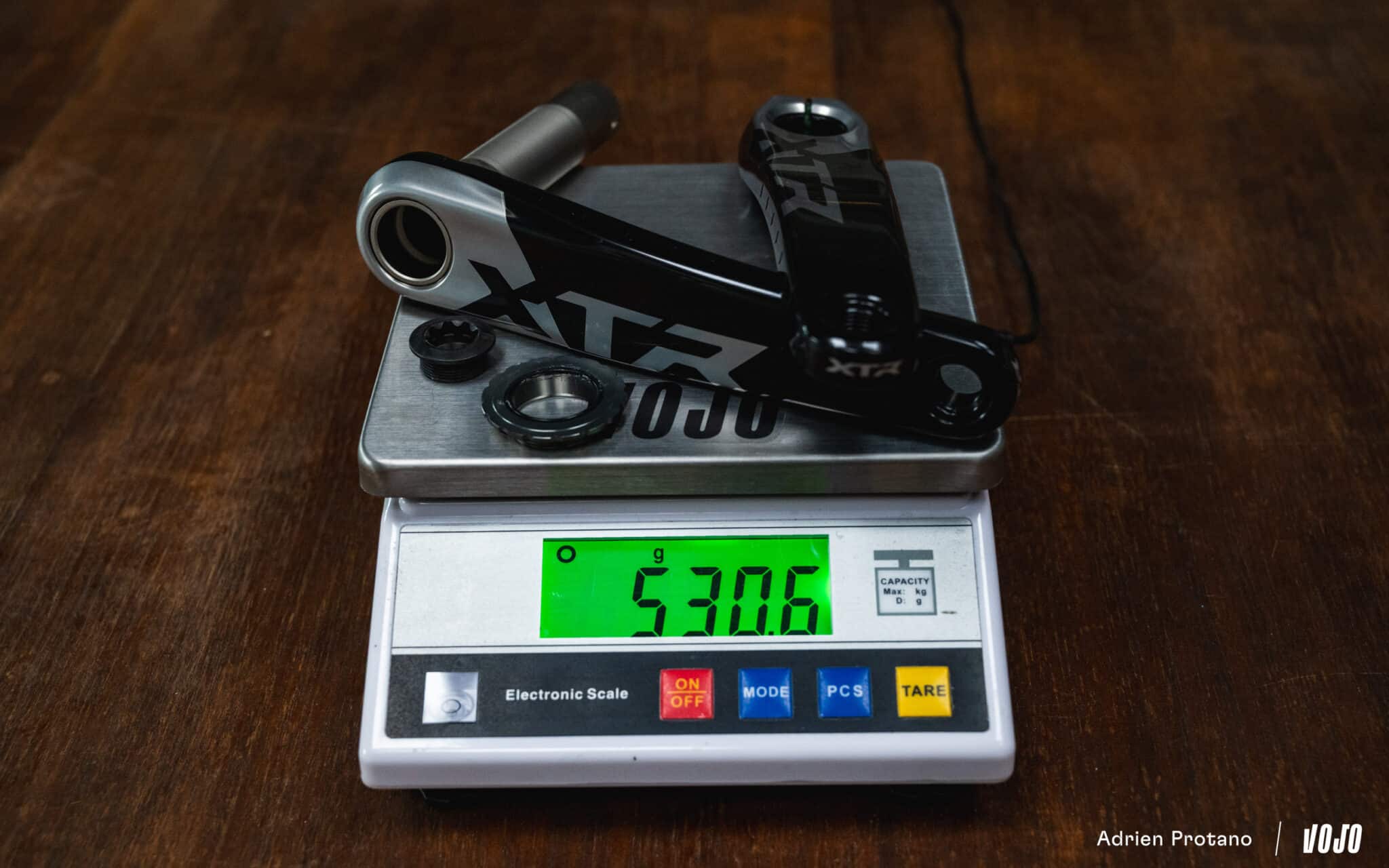 https://www.vojomag.com/app/uploads/2025/06/Shimano XTR DI2 2025 VTT XC Avis Test comparaison Vojo A.Protano 21 2048x1280.jpg