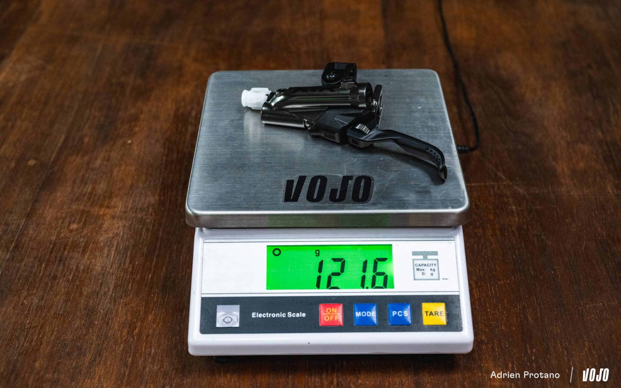 https://www.vojomag.com/app/uploads/2025/06/Shimano XTR DI2 2025 VTT XC Avis Test comparaison Vojo A.Protano 23 2048x1280.jpg