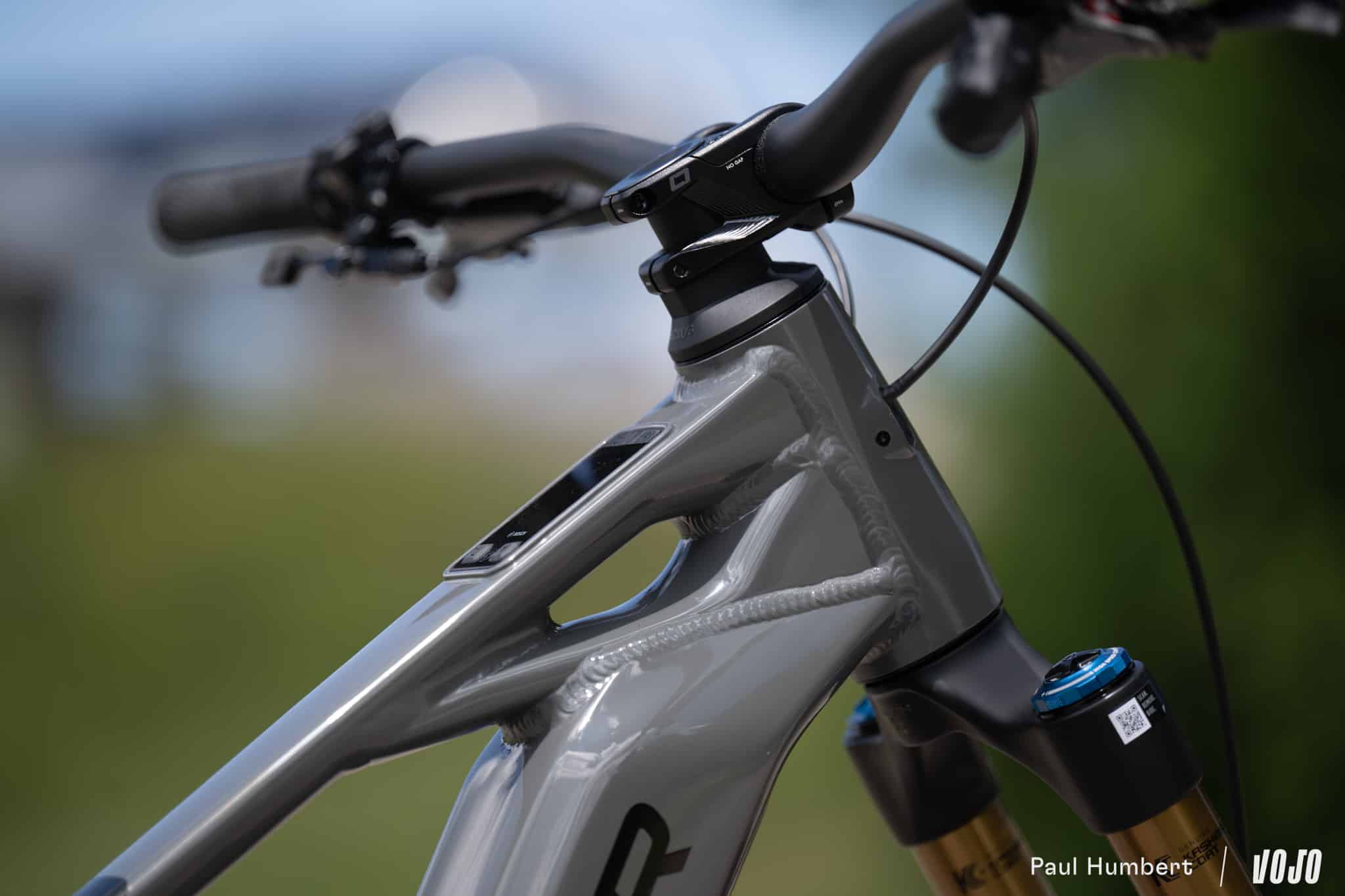 https://www.vojomag.com/app/uploads/2025/06/mondraker level 2026 passportes les gets vttae test avis salon 2025 vojo paul humbert 16.jpg