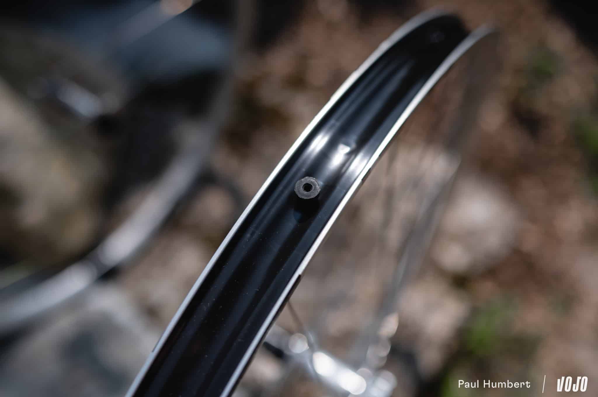https://www.vojomag.com/app/uploads/2025/06/roues crankbrothers synthesis alu 2 0 2025 vojo paul humbert 10.jpg