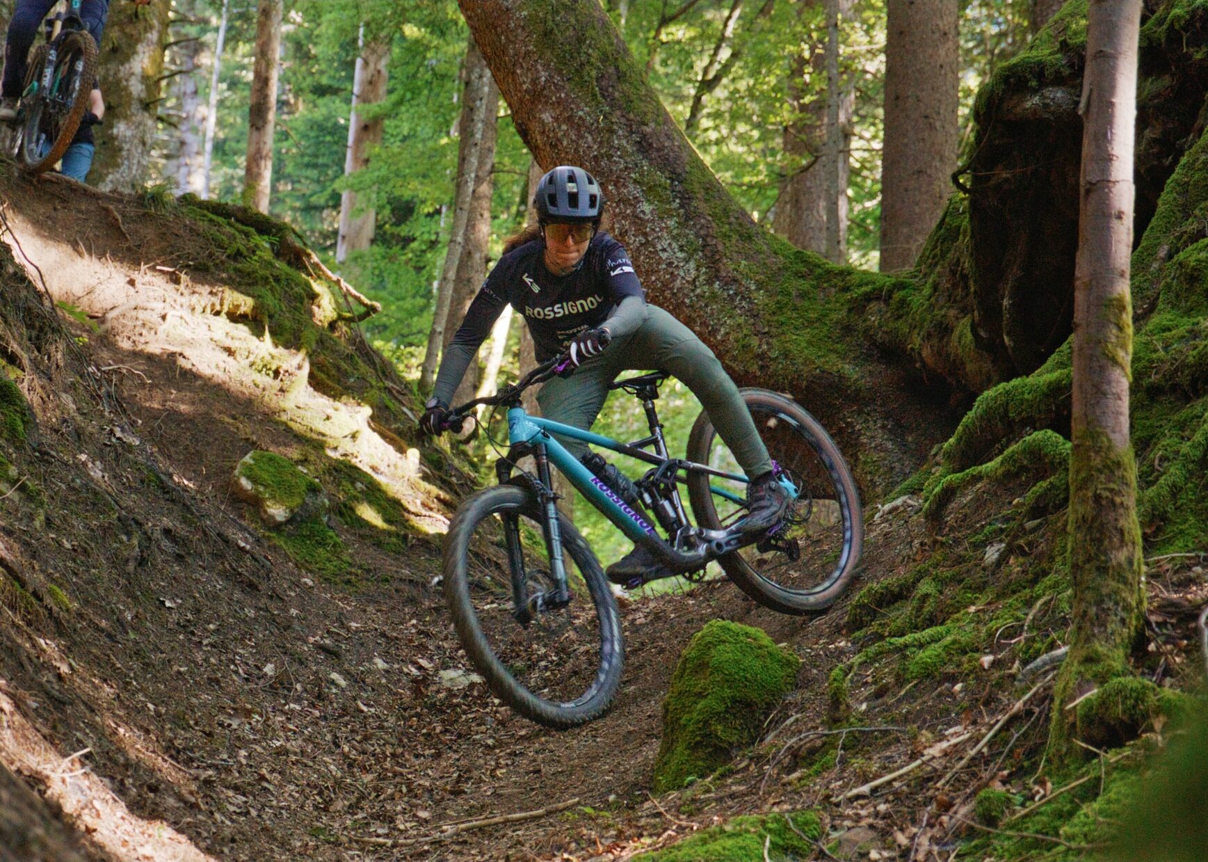 https://www.vojomag.com/app/uploads/2025/06/specialized levo alu 2025 vttae 42.jpg