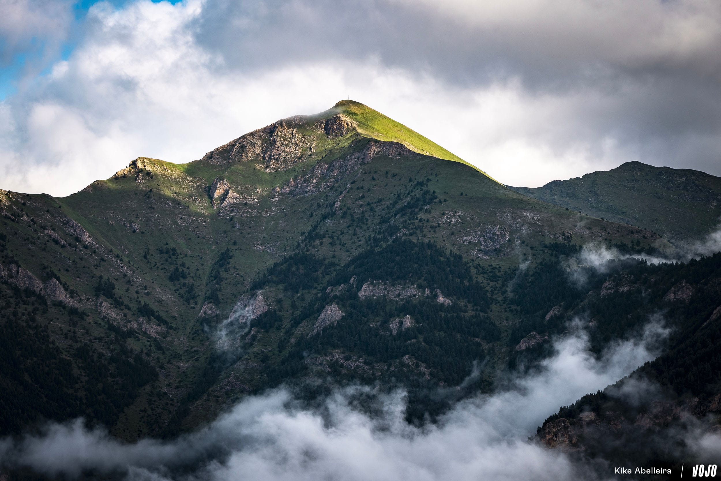 https://www.vojomag.com/app/uploads/2025/07/25MTBWC Andorra byKikeAbelleira 1105992.jpg