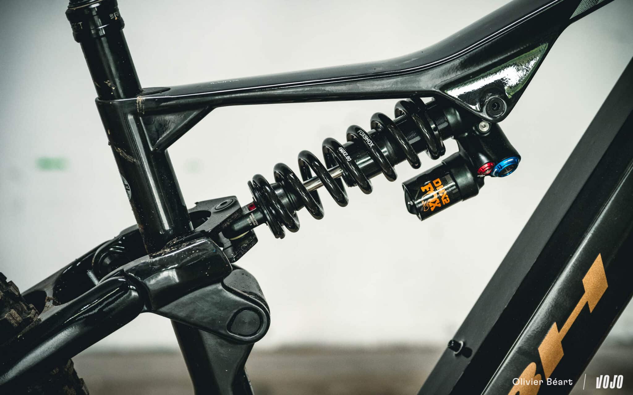 https://www.vojomag.com/app/uploads/2025/07/BH iLynx NX Bosch Performance CX ebike test essai avis - Copyright Olivier Beart Vojo Magazine 4 2048x1280.jpg