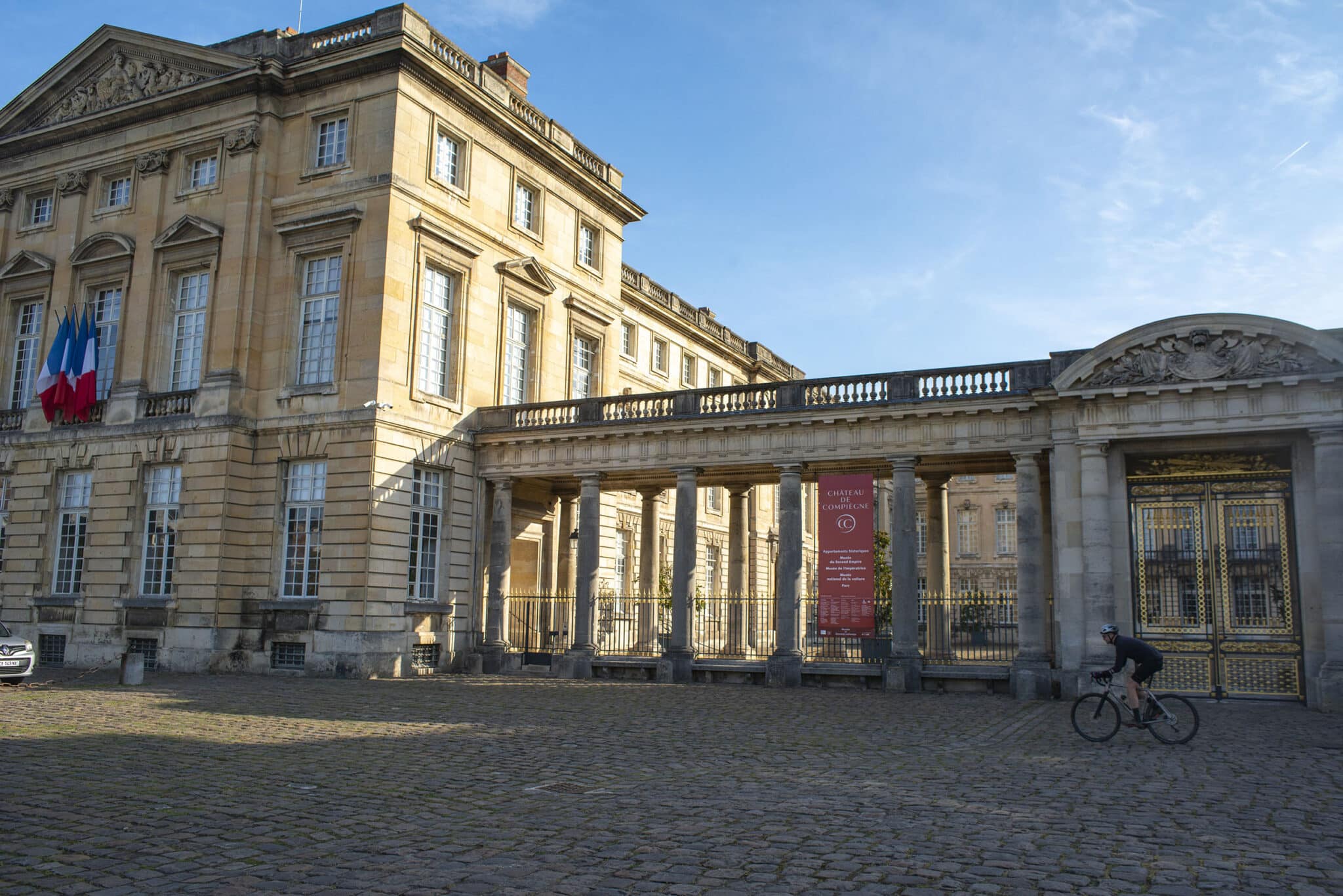 https://www.vojomag.com/app/uploads/2025/07/Chateau Compiegne 2048x1366.jpg