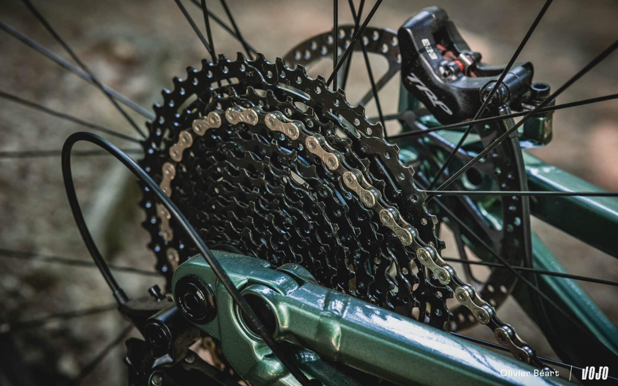 https://www.vojomag.com/app/uploads/2025/07/Rockrider Feel 700S test essai avis prix equipement - Copyright Olivier Beart Vojo Magazine 20 2048x1280.jpg