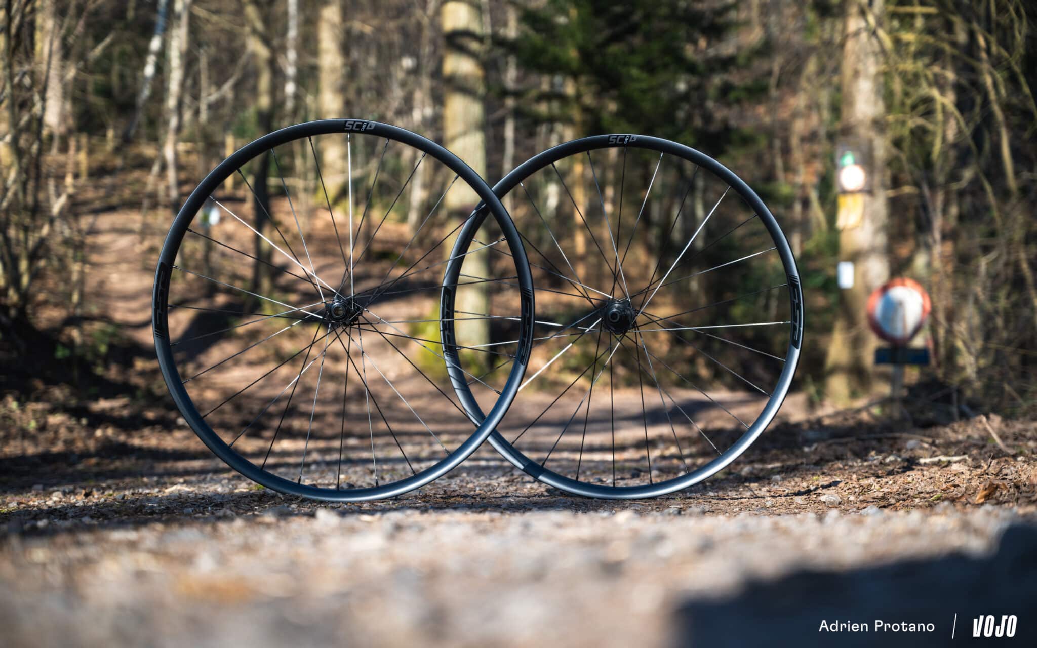 Test | Roues VTT carbone FSA NS SC i30 : un coup de cœur à moins de 1150€