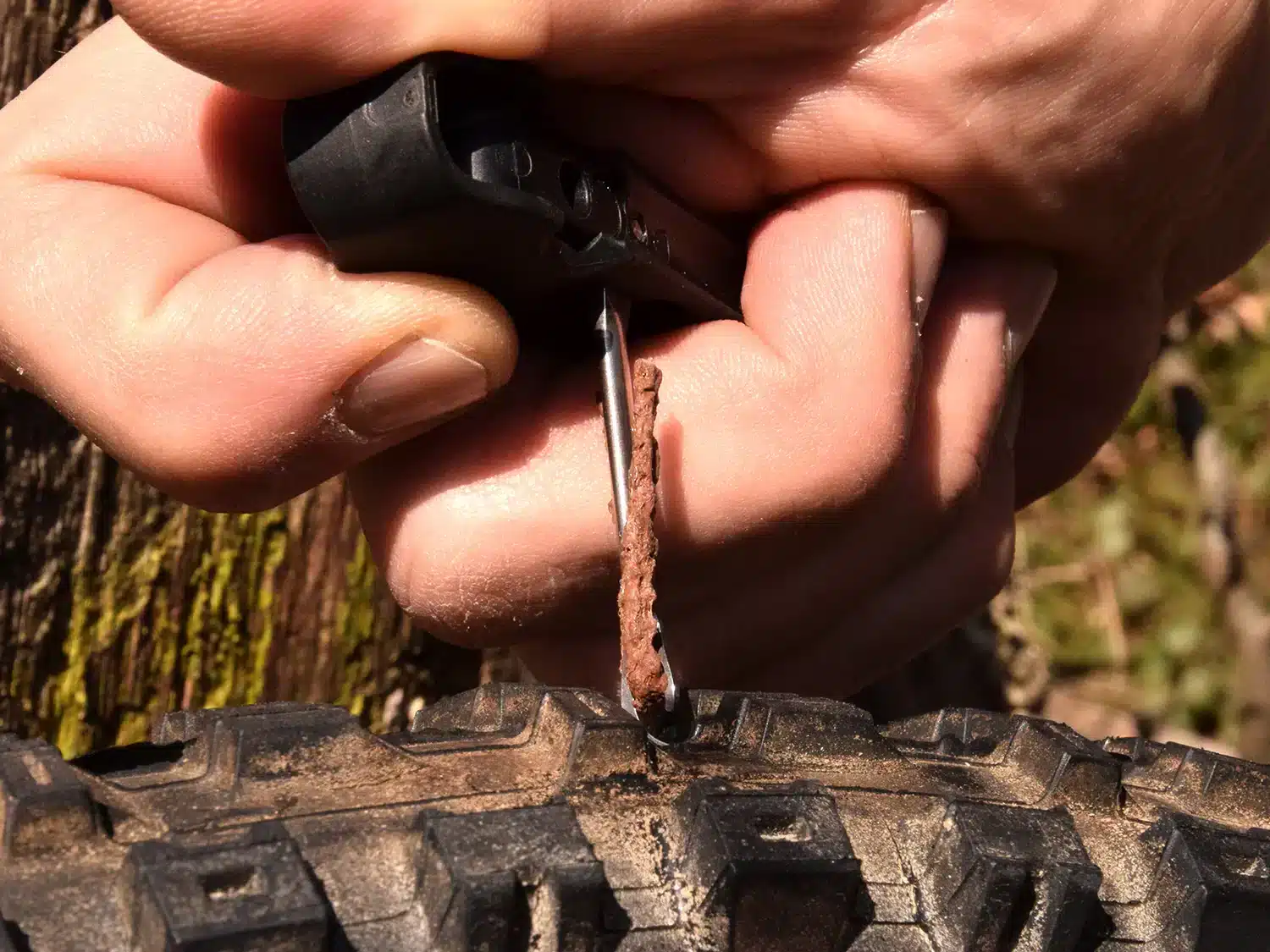 https://www.vojomag.com/app/uploads/2025/07/Day Saver Multi outils VTT 2025 test avis vojo VTTAE nouveaute A.Protano 1 4 2048x1280.jpg