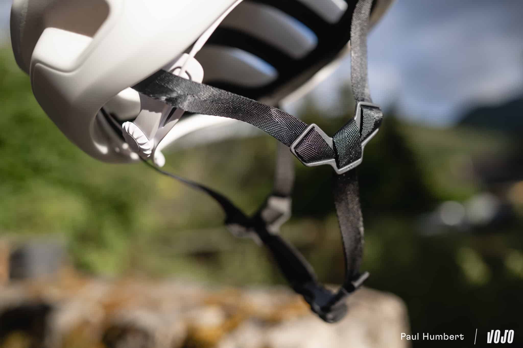 https://www.vojomag.com/app/uploads/2025/07/poc cytal gravel route casque test avis 2025 vojo paul humbert 12.jpg