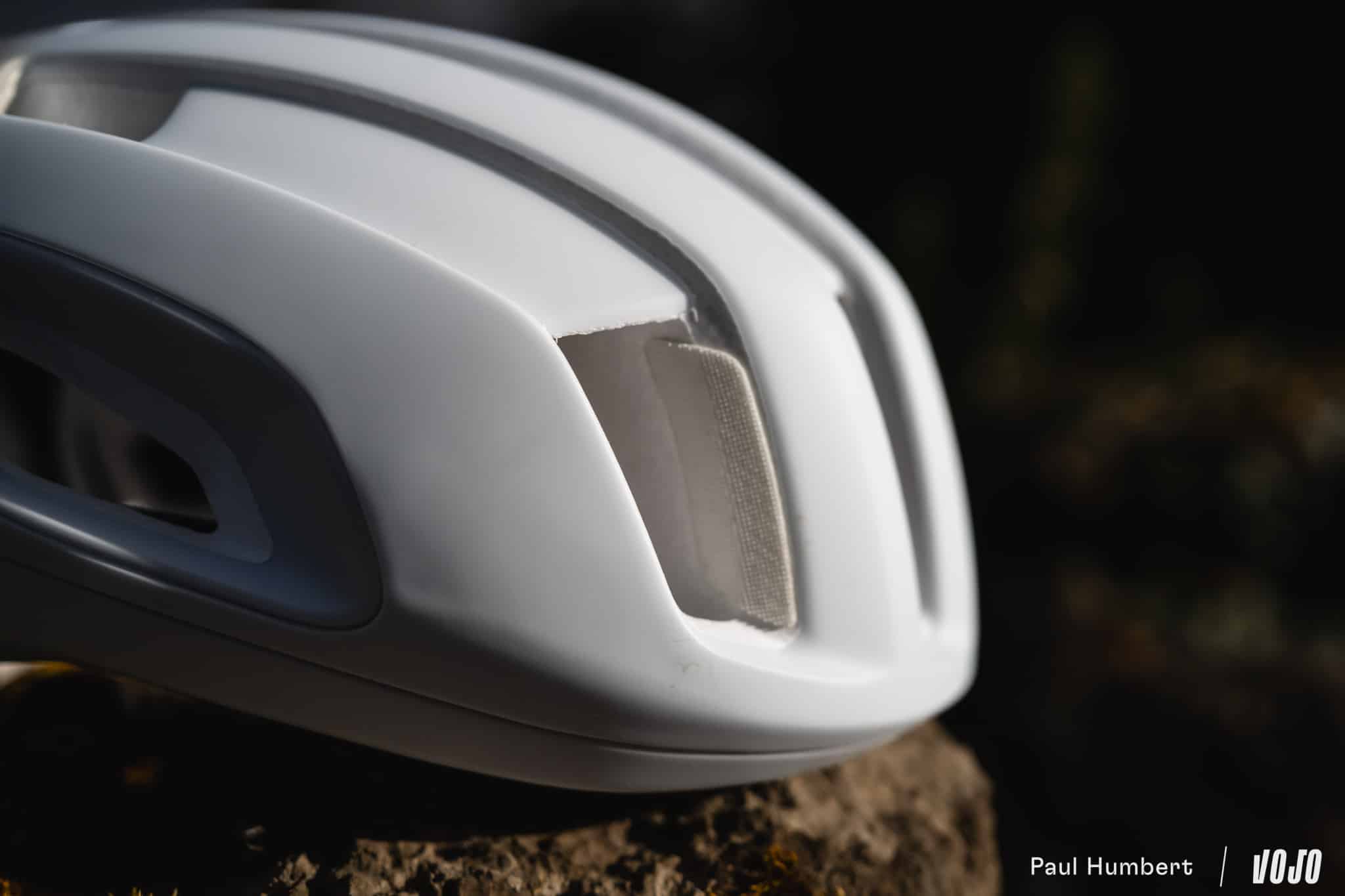 https://www.vojomag.com/app/uploads/2025/07/poc cytal gravel route casque test avis 2025 vojo paul humbert 12.jpg
