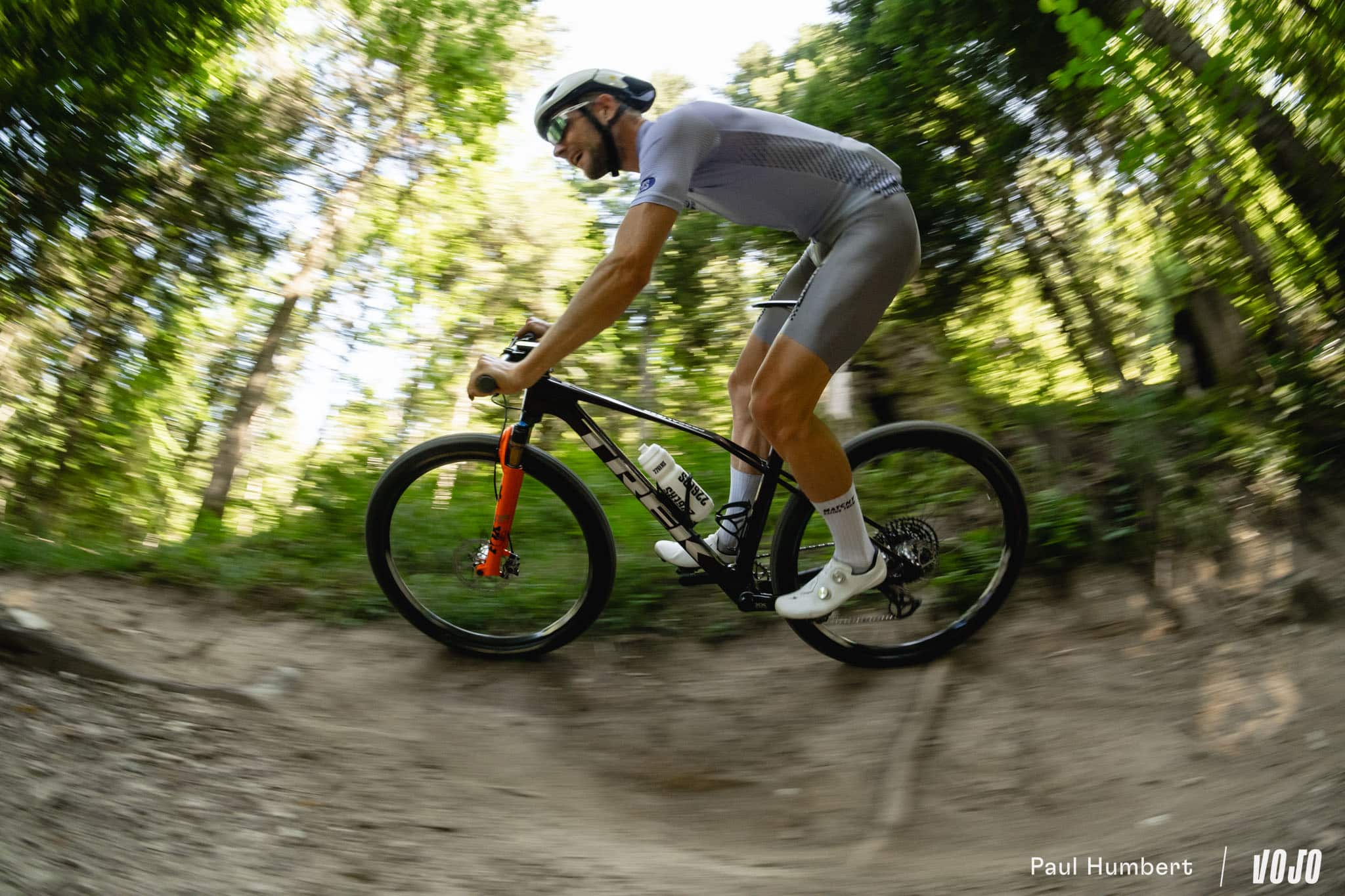 https://www.vojomag.com/app/uploads/2025/07/remi groslambert trek supercaliber procaliber veyrier 2025 vojo paul humbert 19.jpg