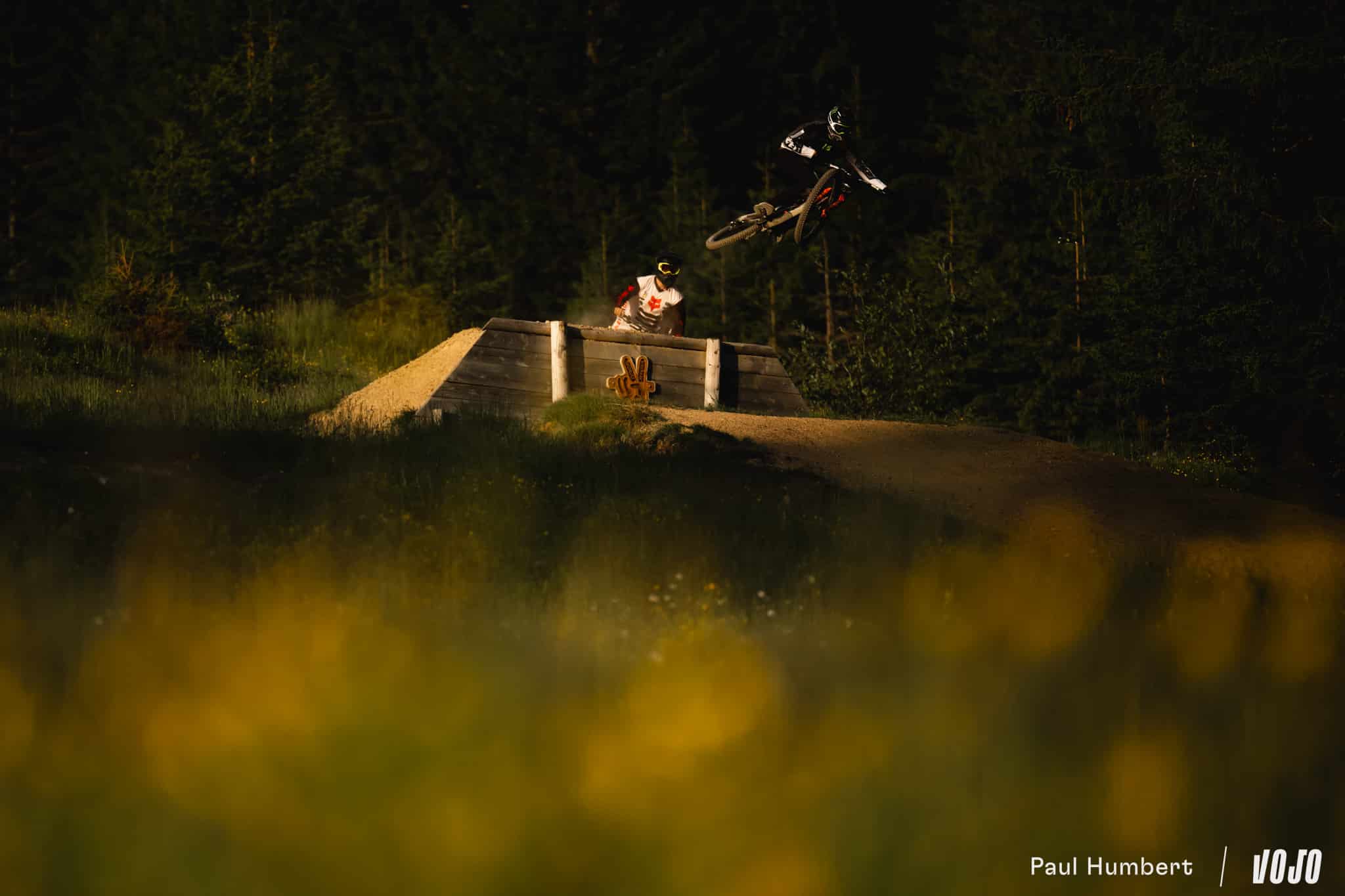 https://www.vojomag.com/app/uploads/2025/07/ride chalet fox atlas 2025 vojo paul humbert 48.jpg